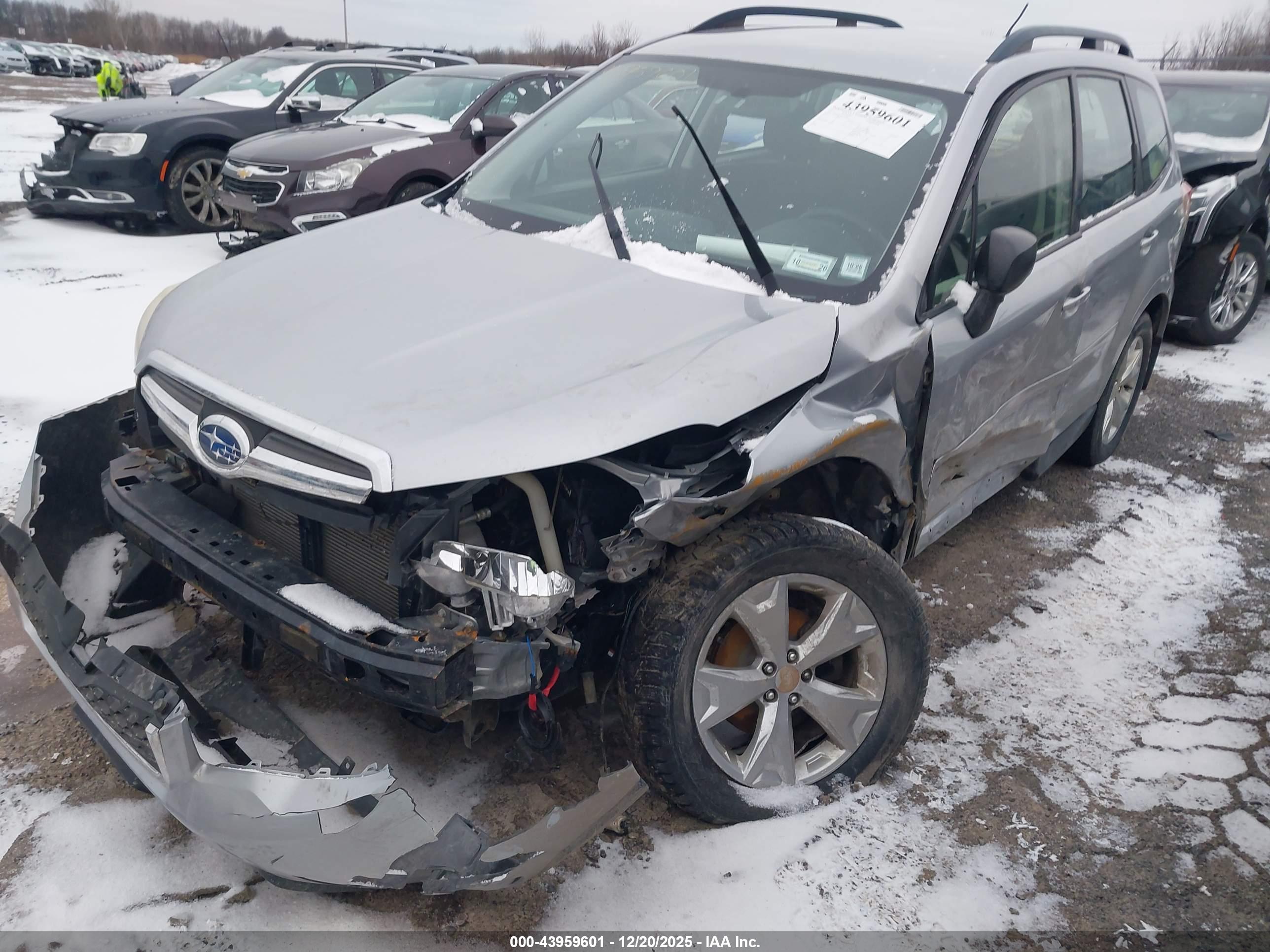 SUBARU FORESTER image 2