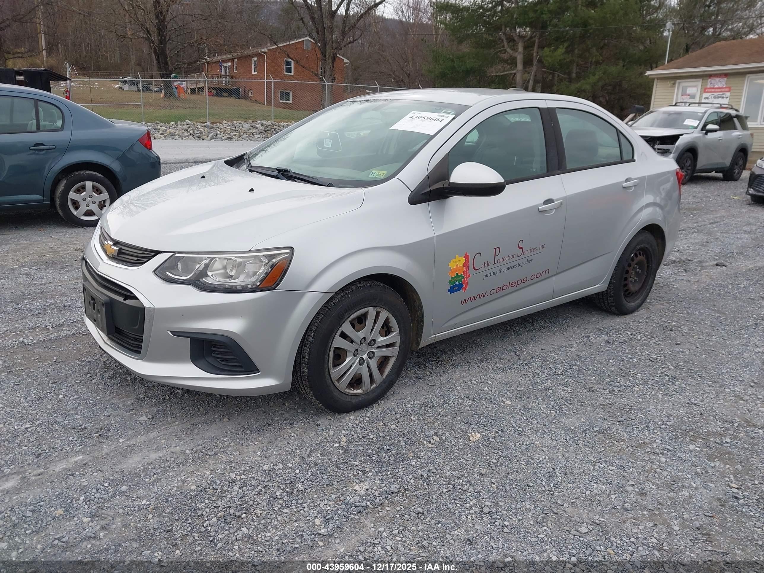 CHEVROLET SONIC image 2