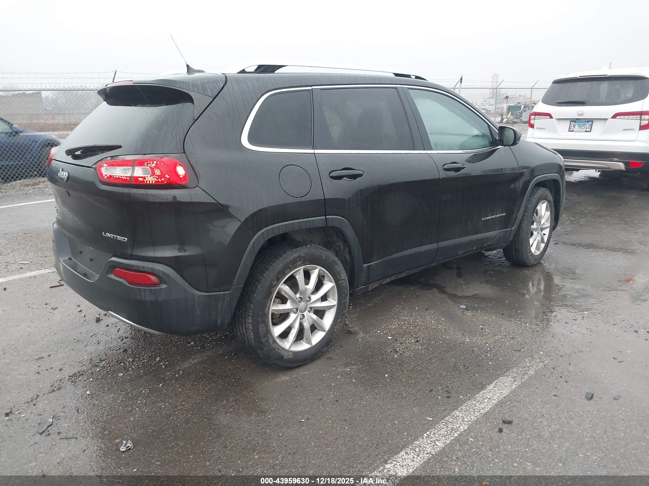 JEEP CHEROKEE image 4