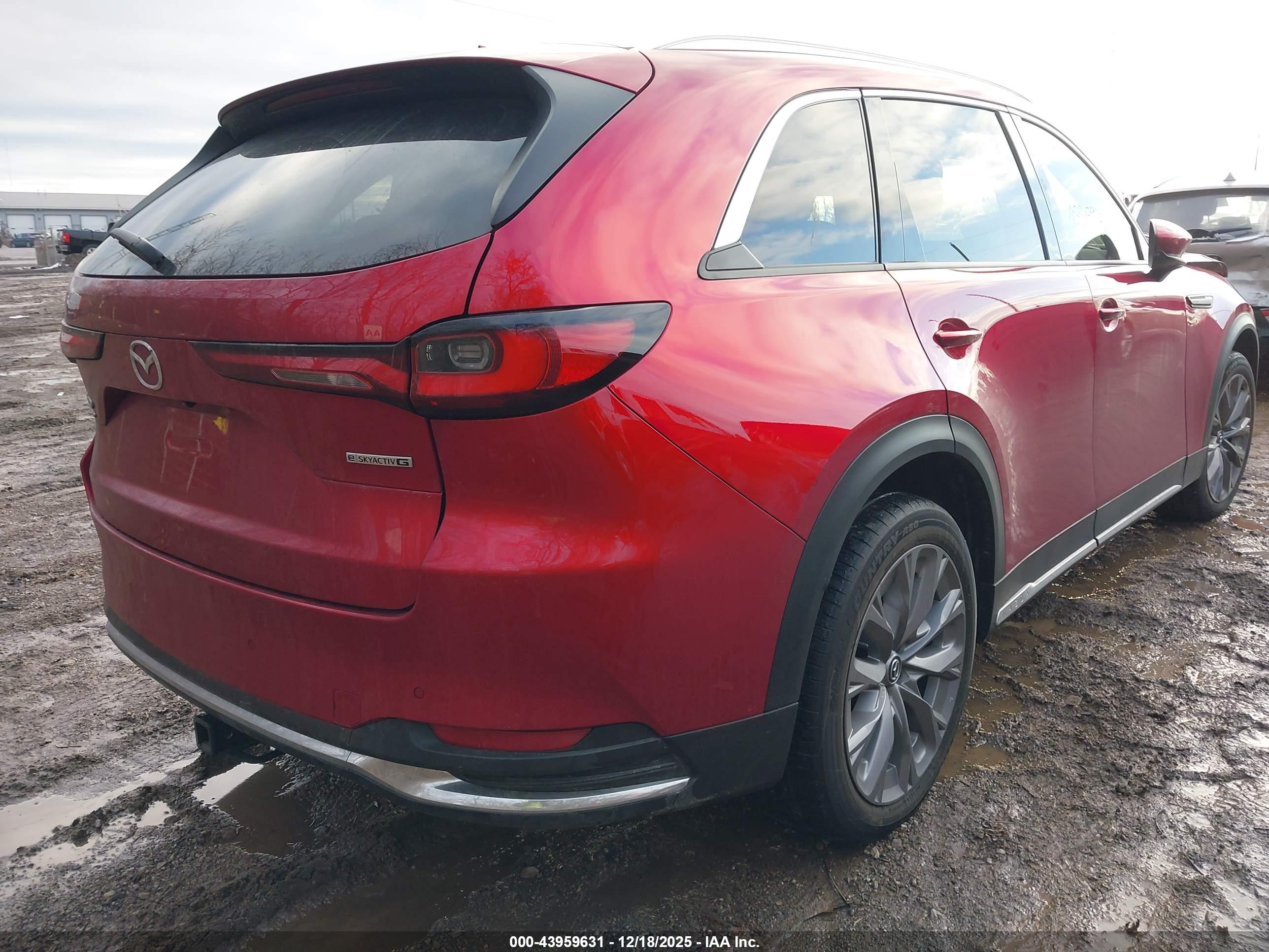 MAZDA CX-90 image 4