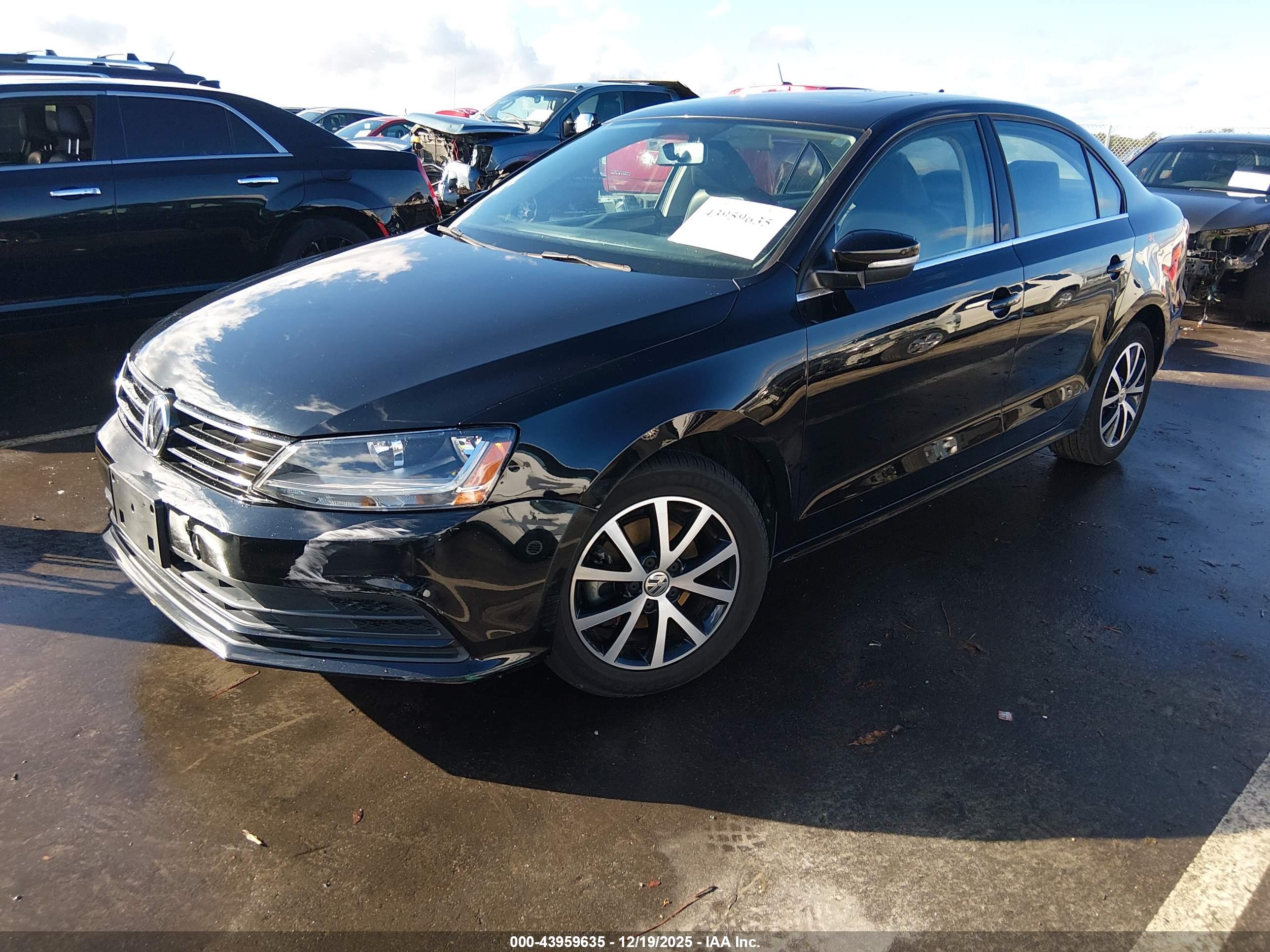 VOLKSWAGEN JETTA image 2