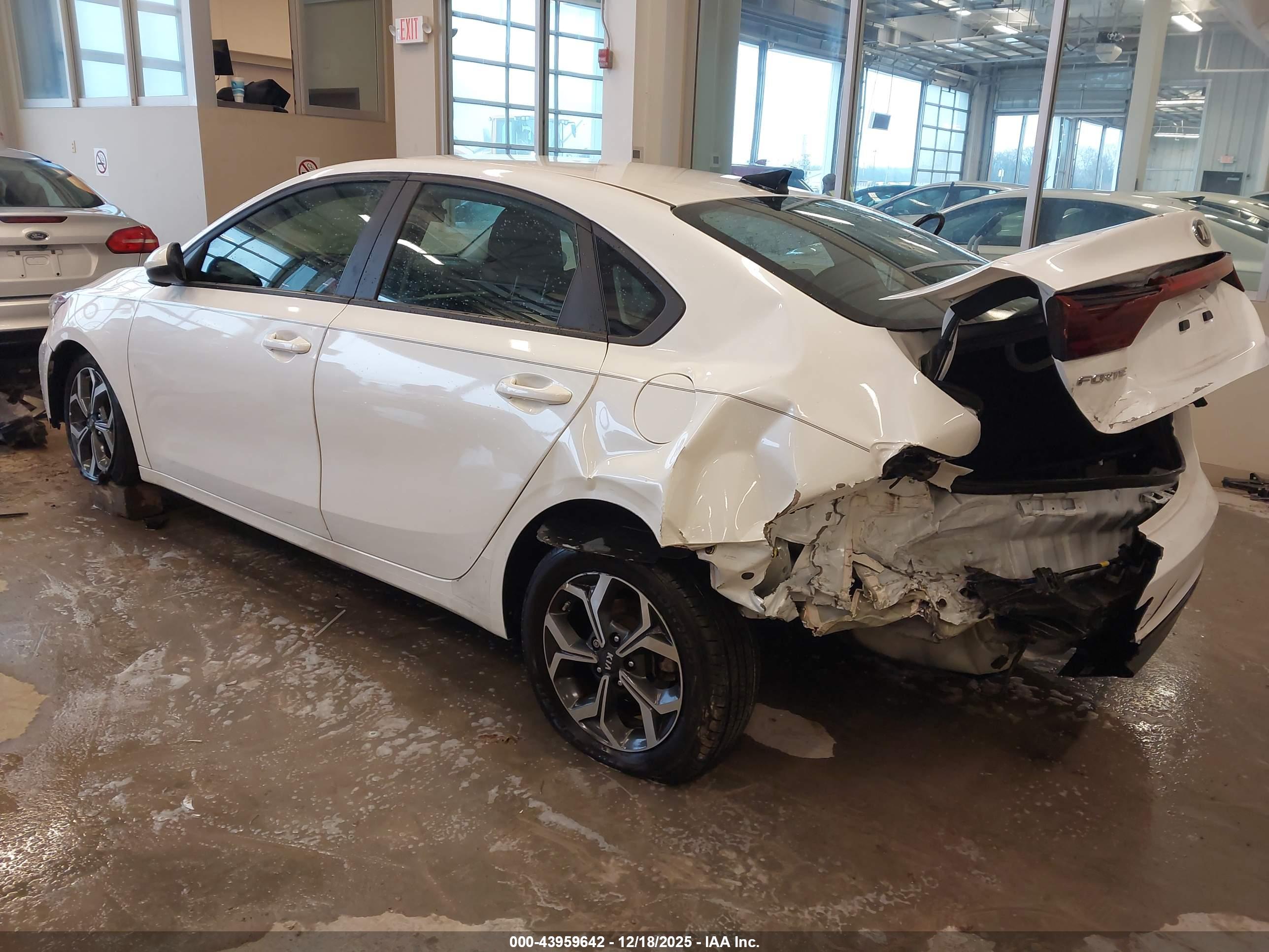 KIA FORTE image 3