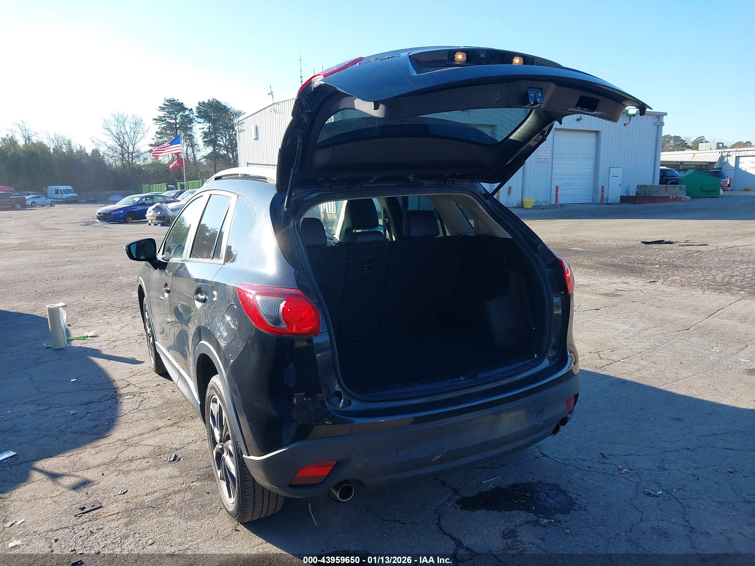 MAZDA CX-5 image 3