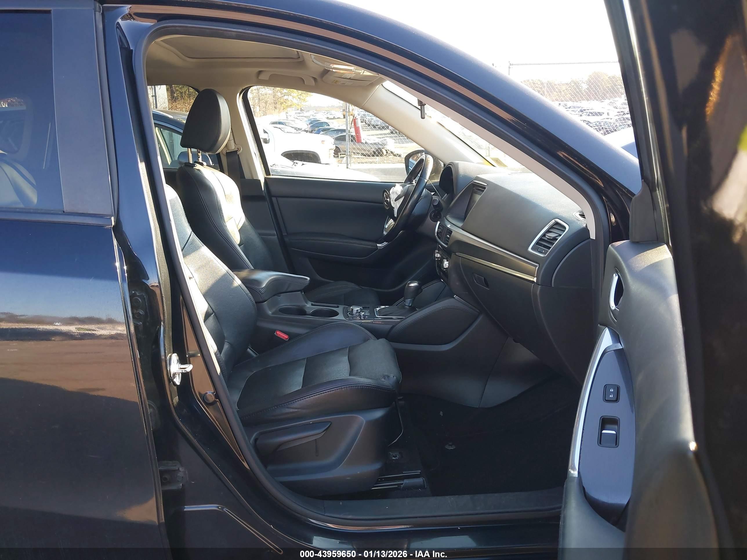 MAZDA CX-5 image 5