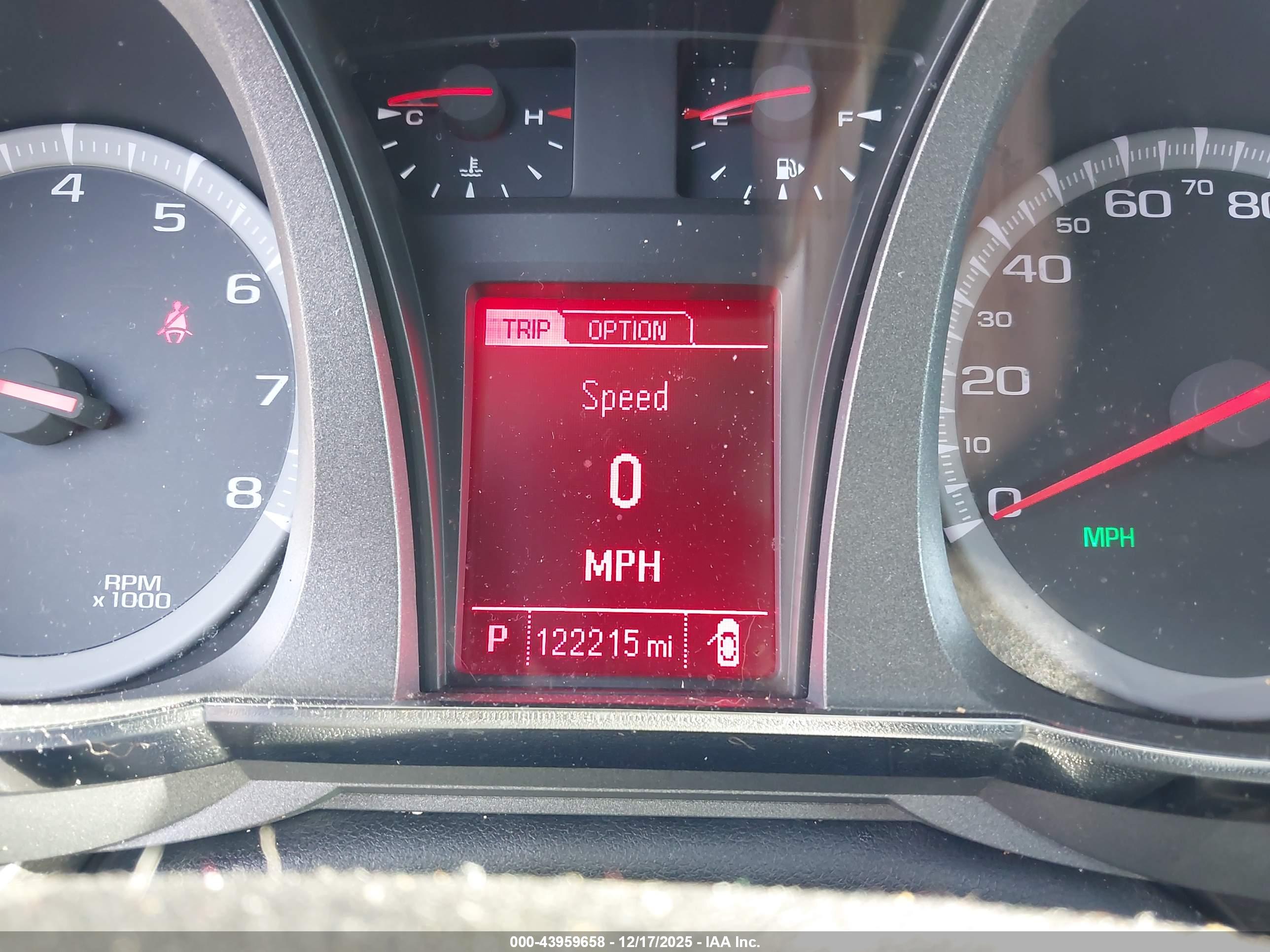 GMC TERRAIN image 7