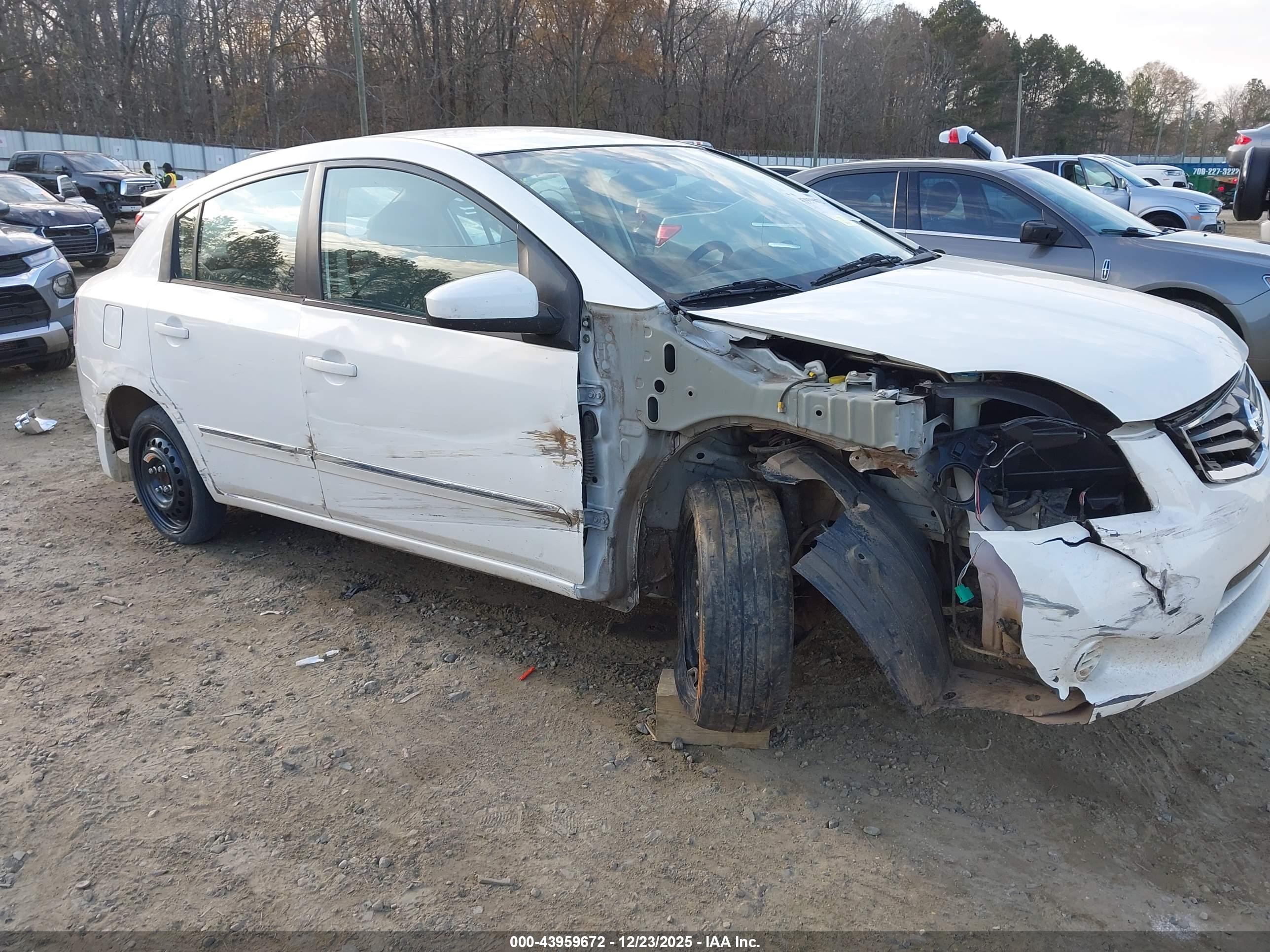 NISSAN SENTRA image 6