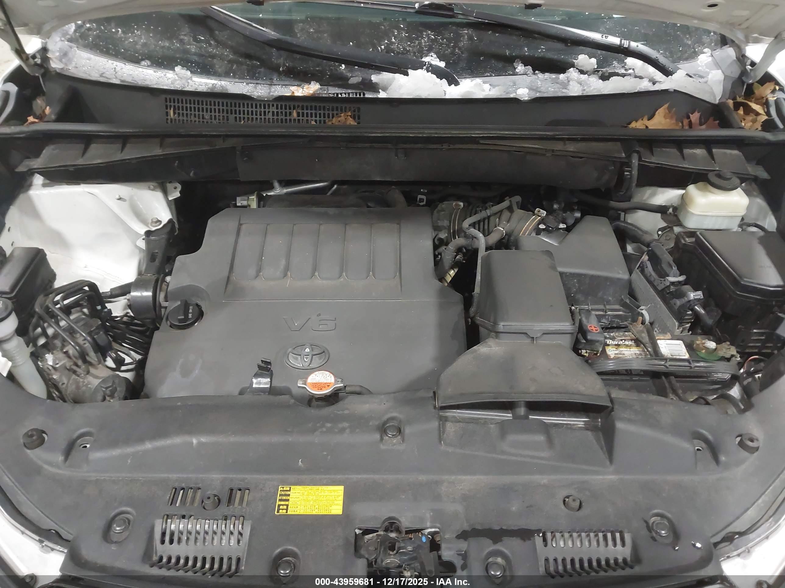 TOYOTA HIGHLANDER image 10