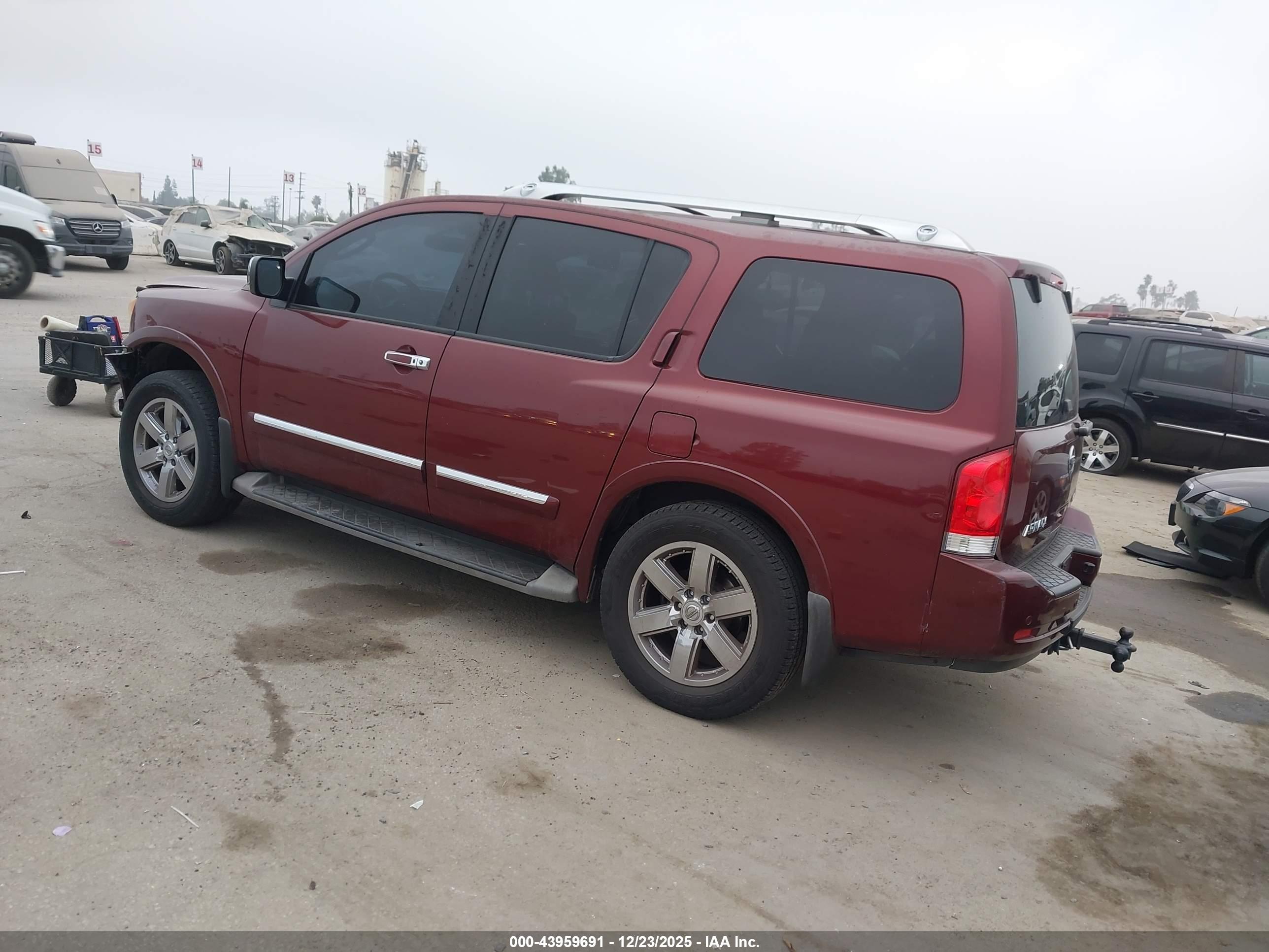 NISSAN ARMADA image 3