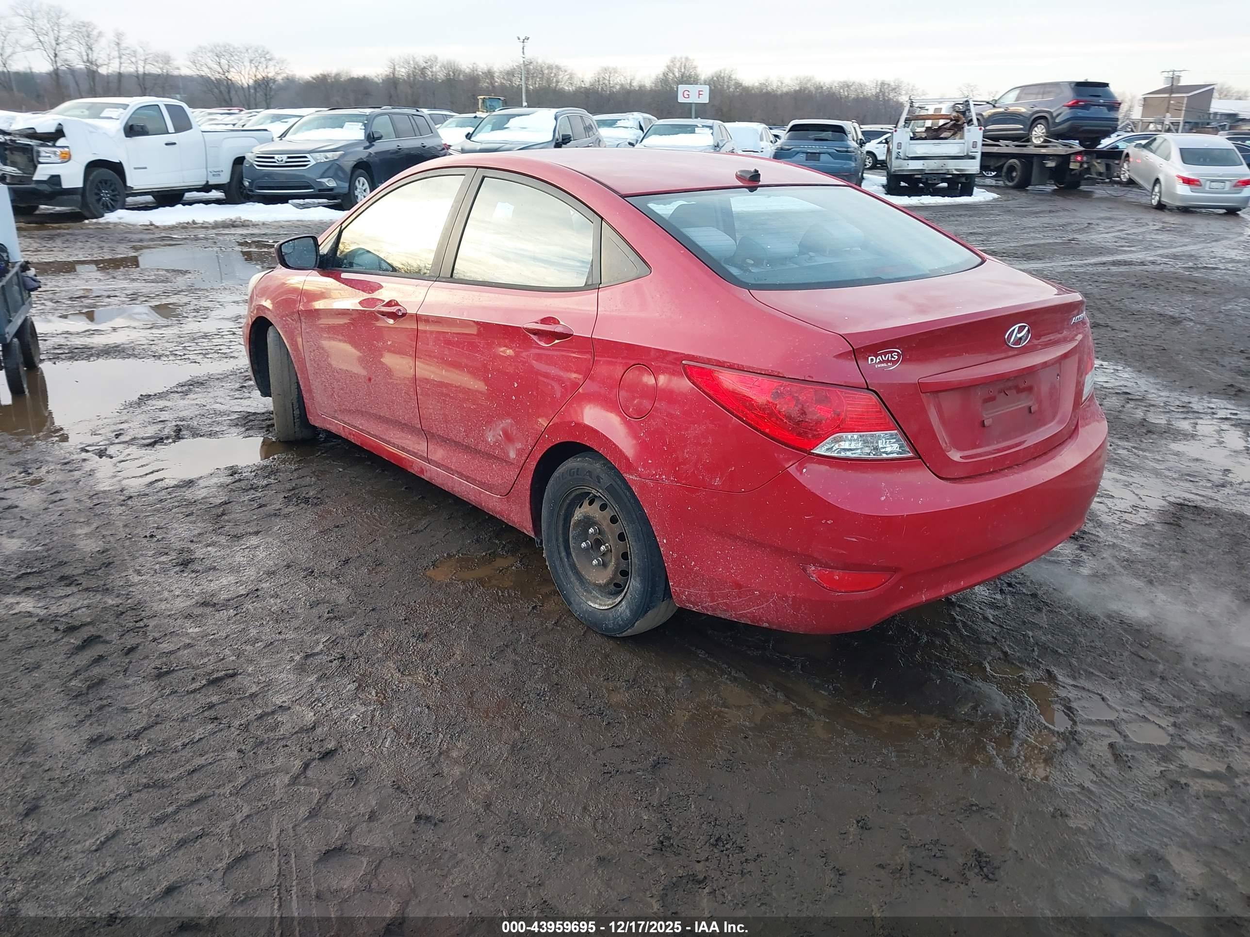HYUNDAI ACCENT image 3