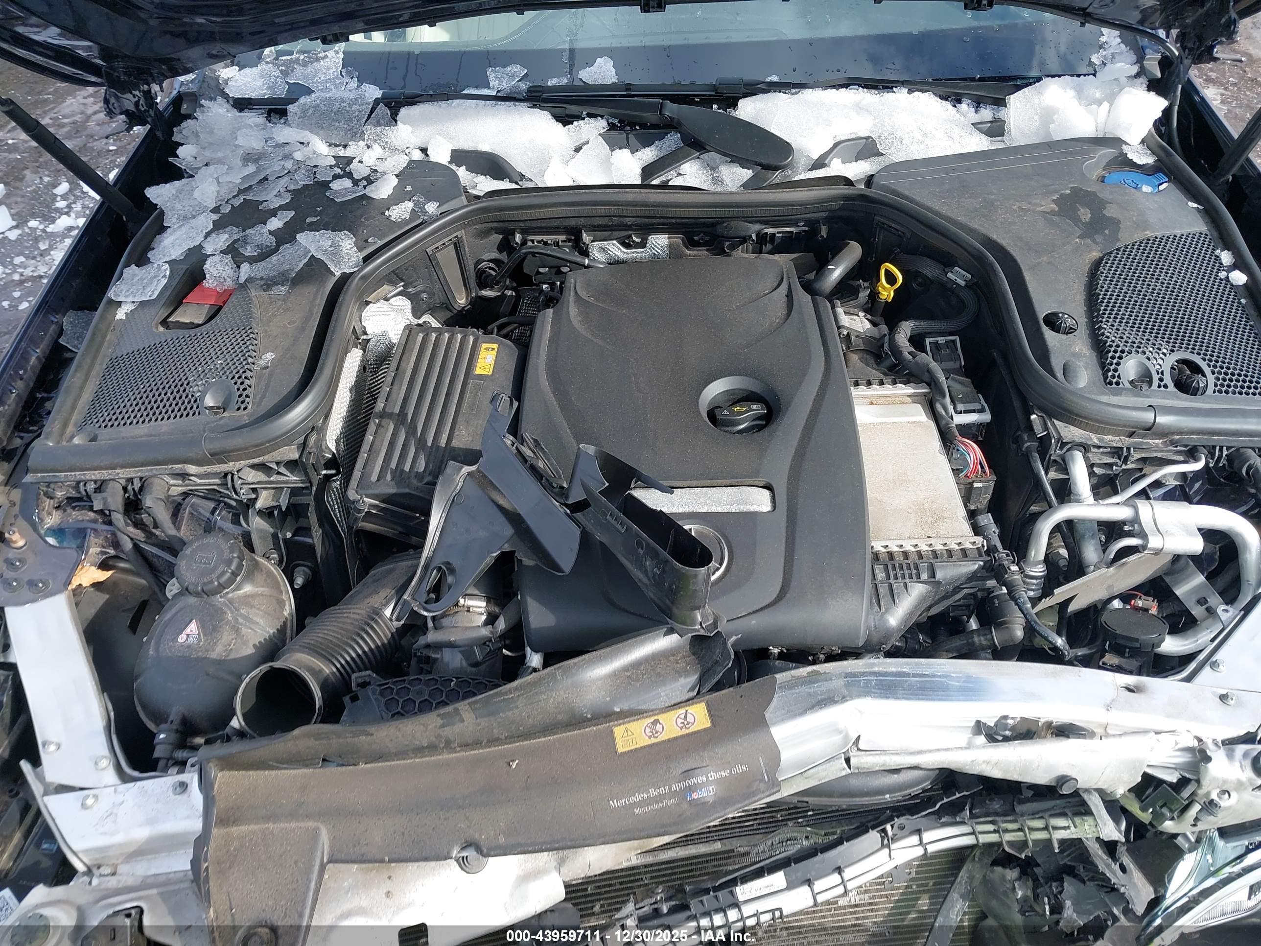 MERCEDES-BENZ E image 10