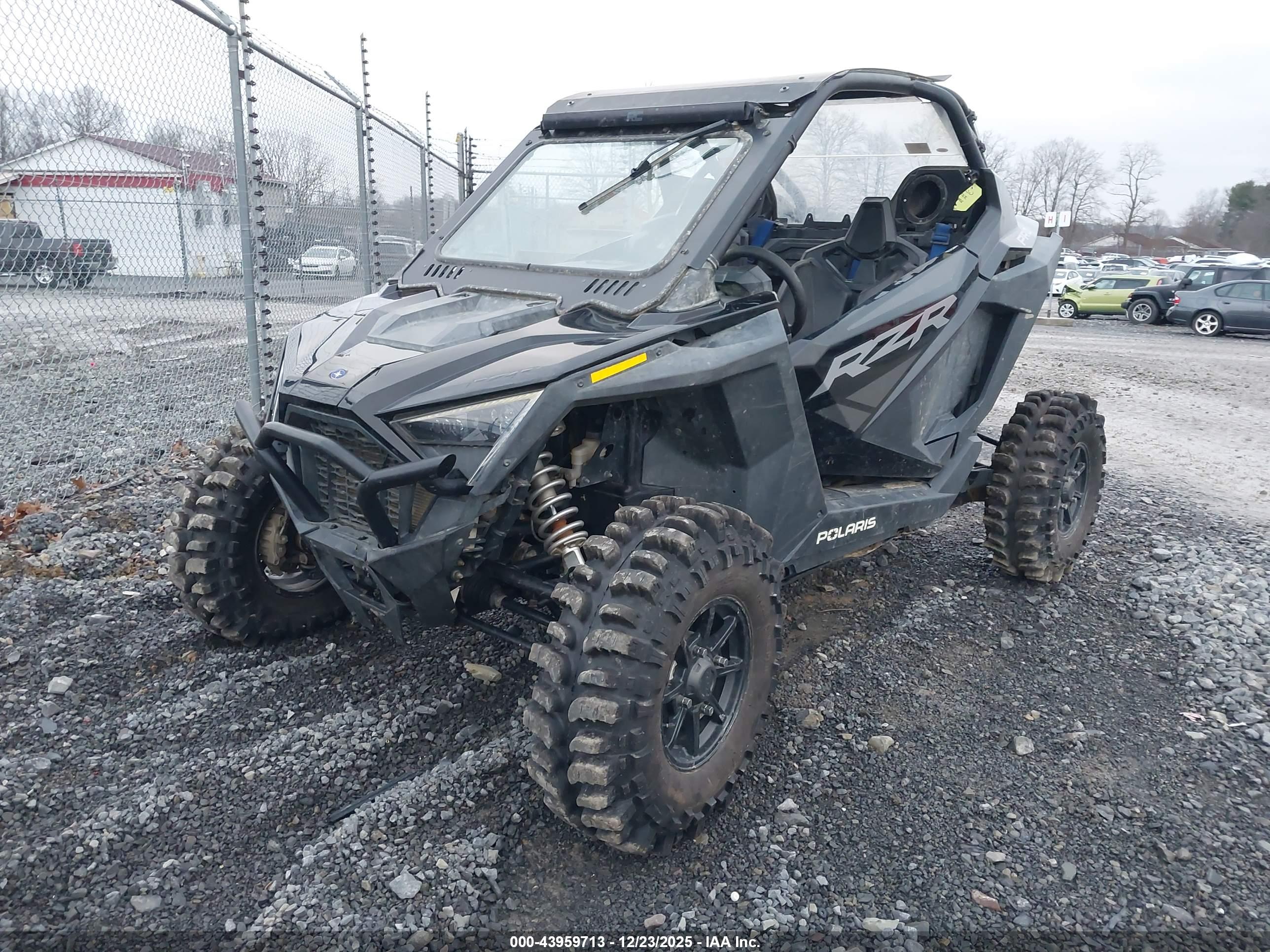 POLARIS RZR image 2