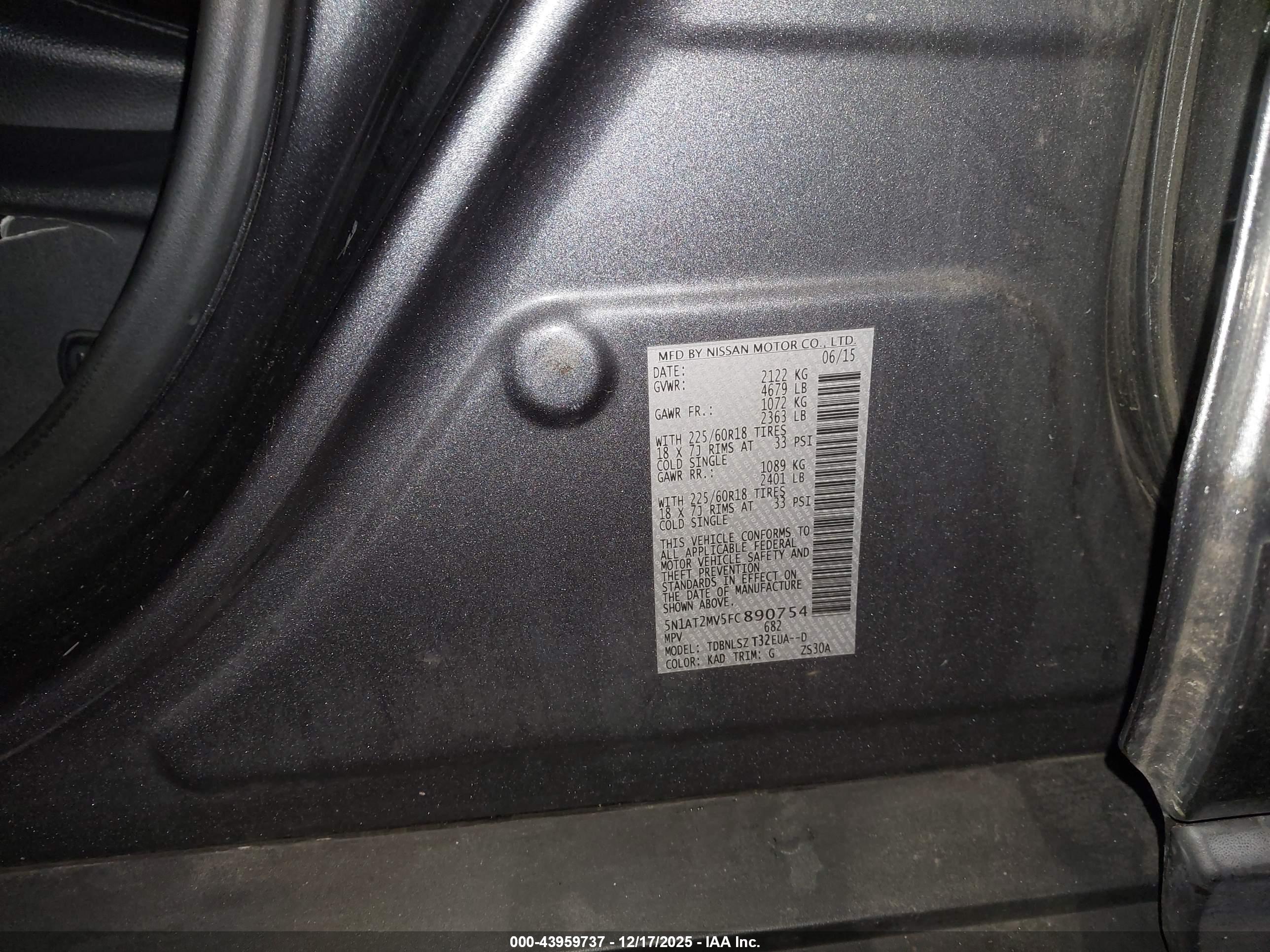 NISSAN ROGUE image 9
