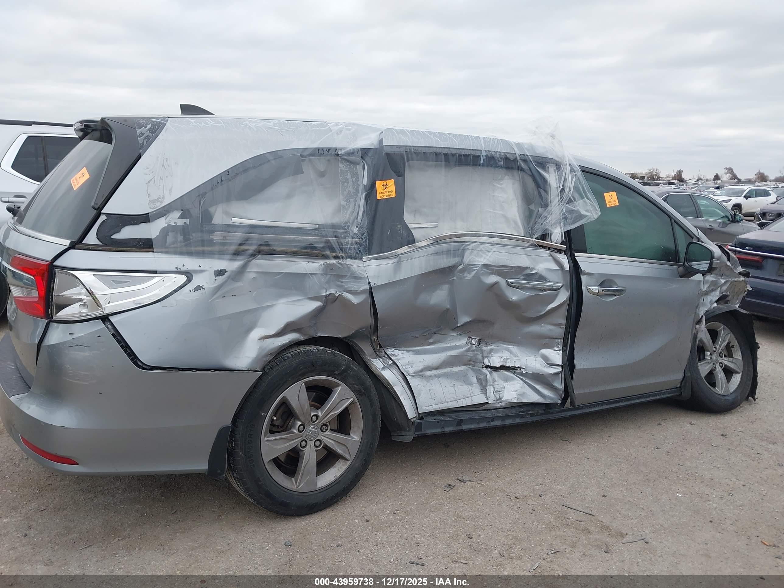 HONDA ODYSSEY image 6