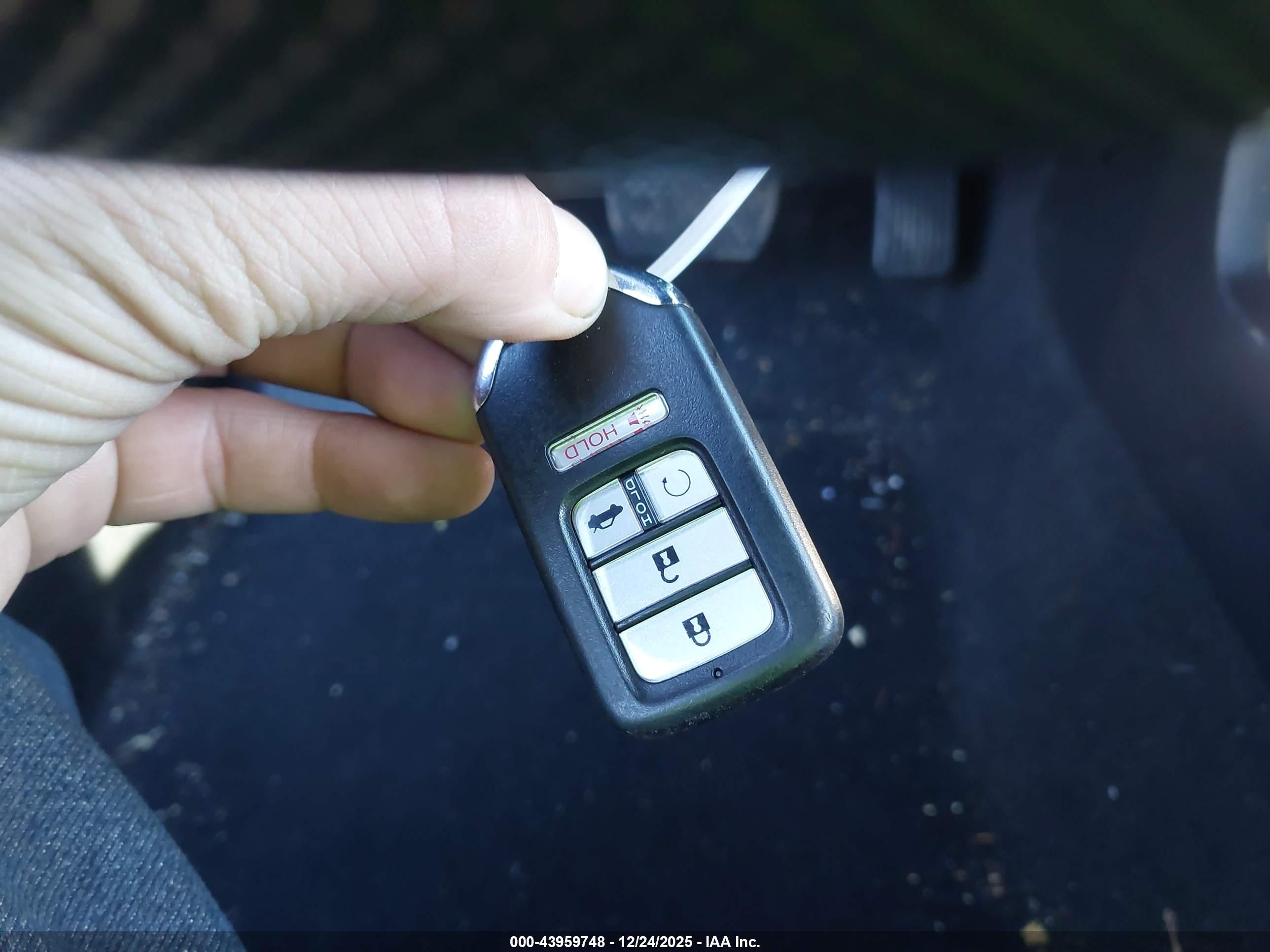 HONDA CIVIC image 11