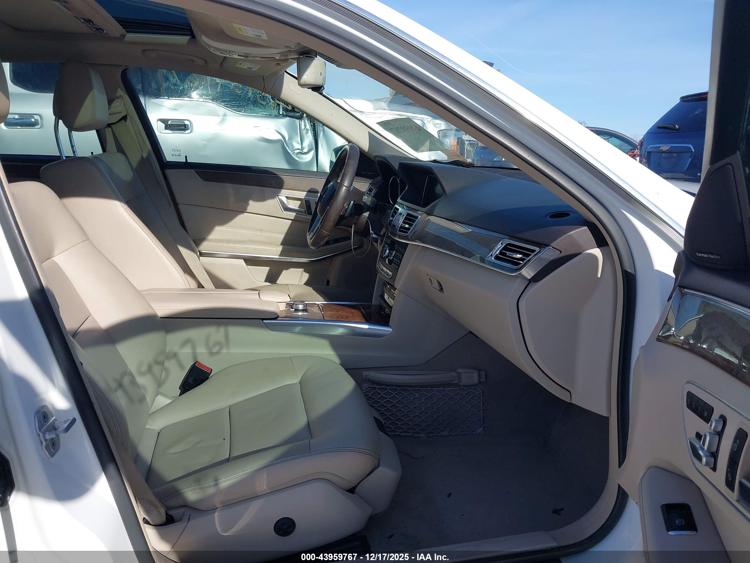 MERCEDES-BENZ E image 5