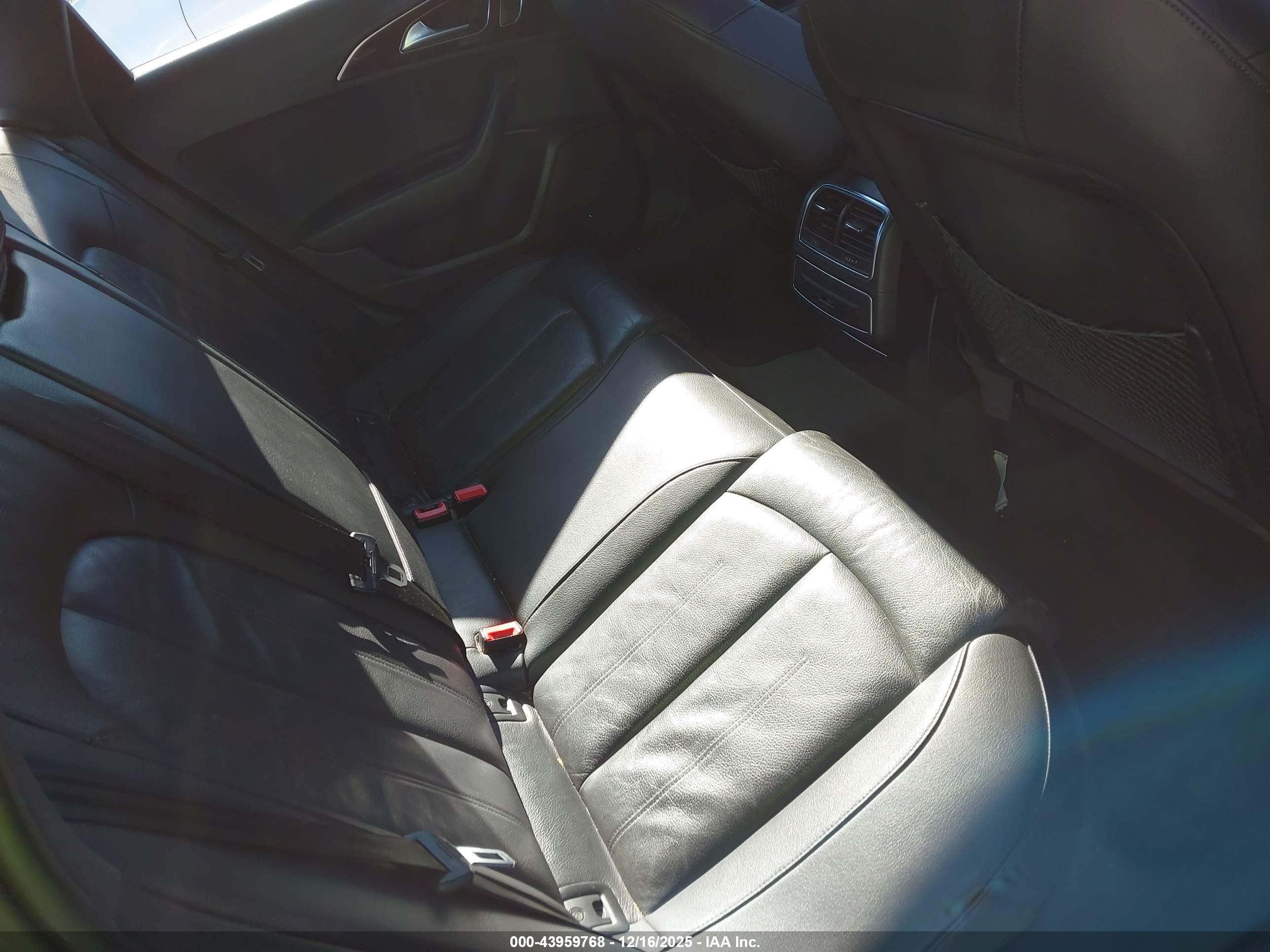 AUDI A6 image 8