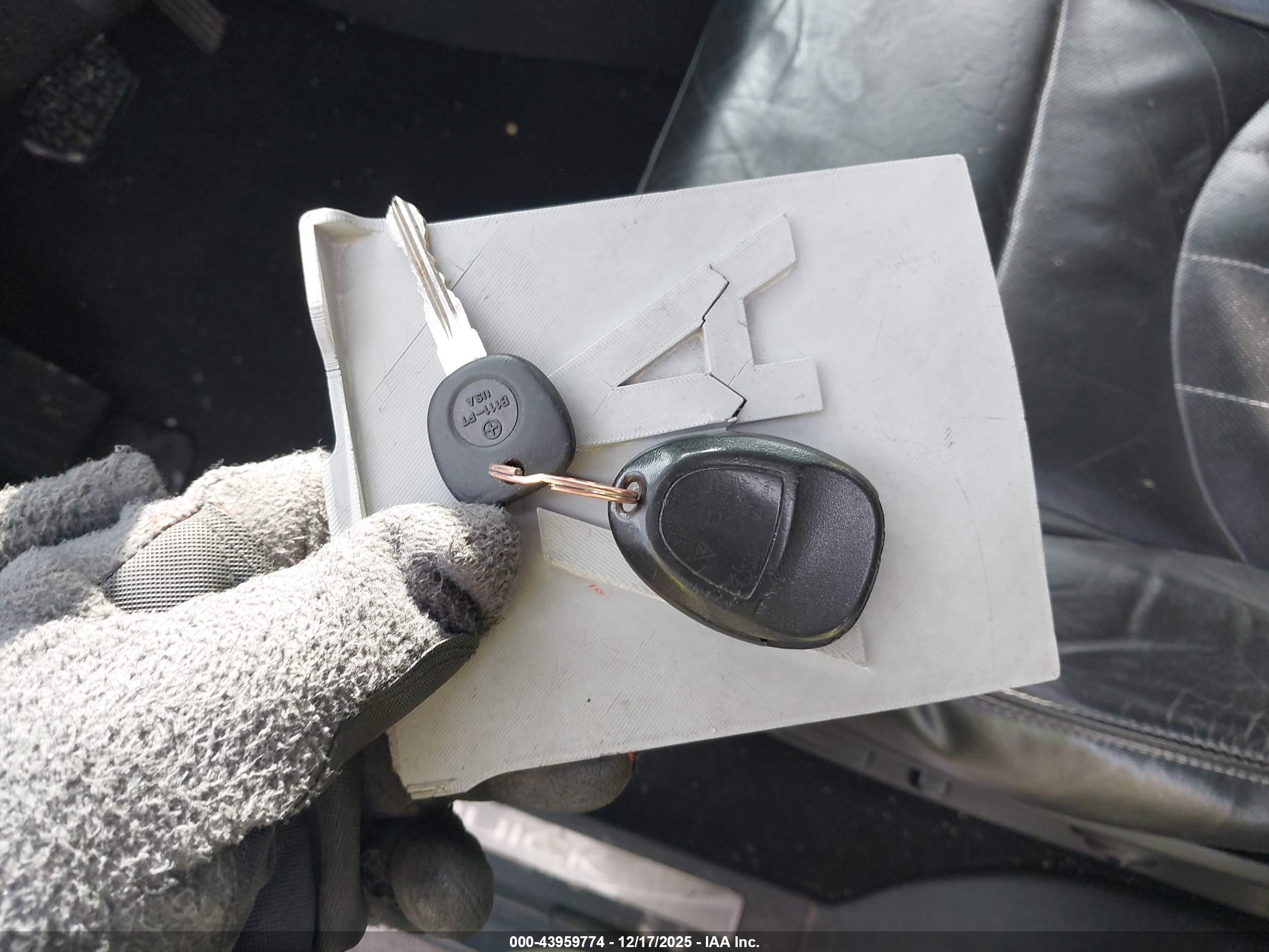 BUICK ENCLAVE image 11