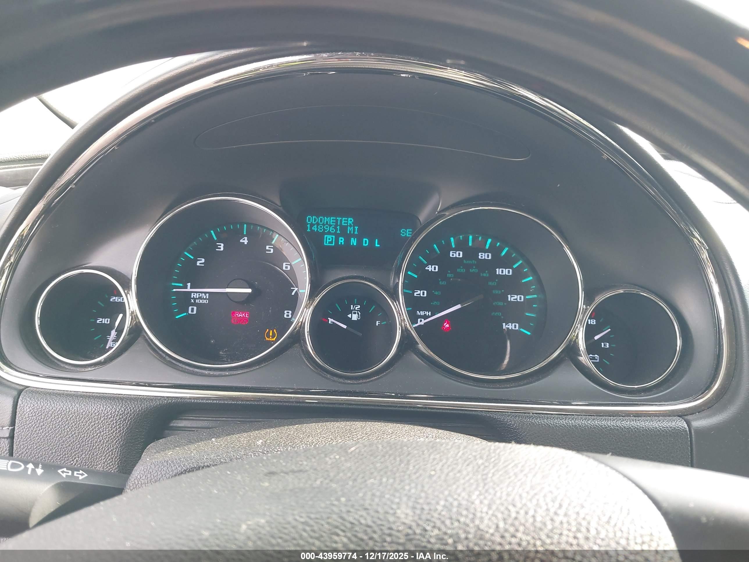 BUICK ENCLAVE image 7