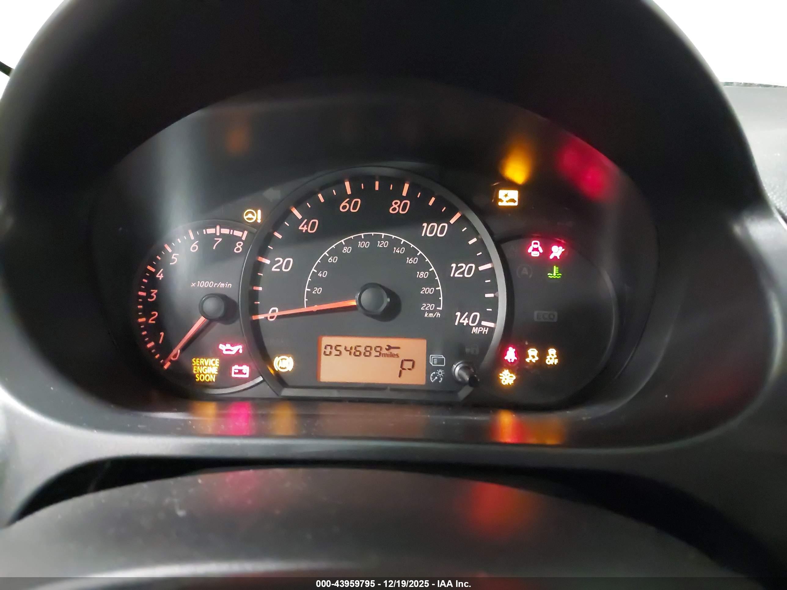 MITSUBISHI MIRAGE image 7