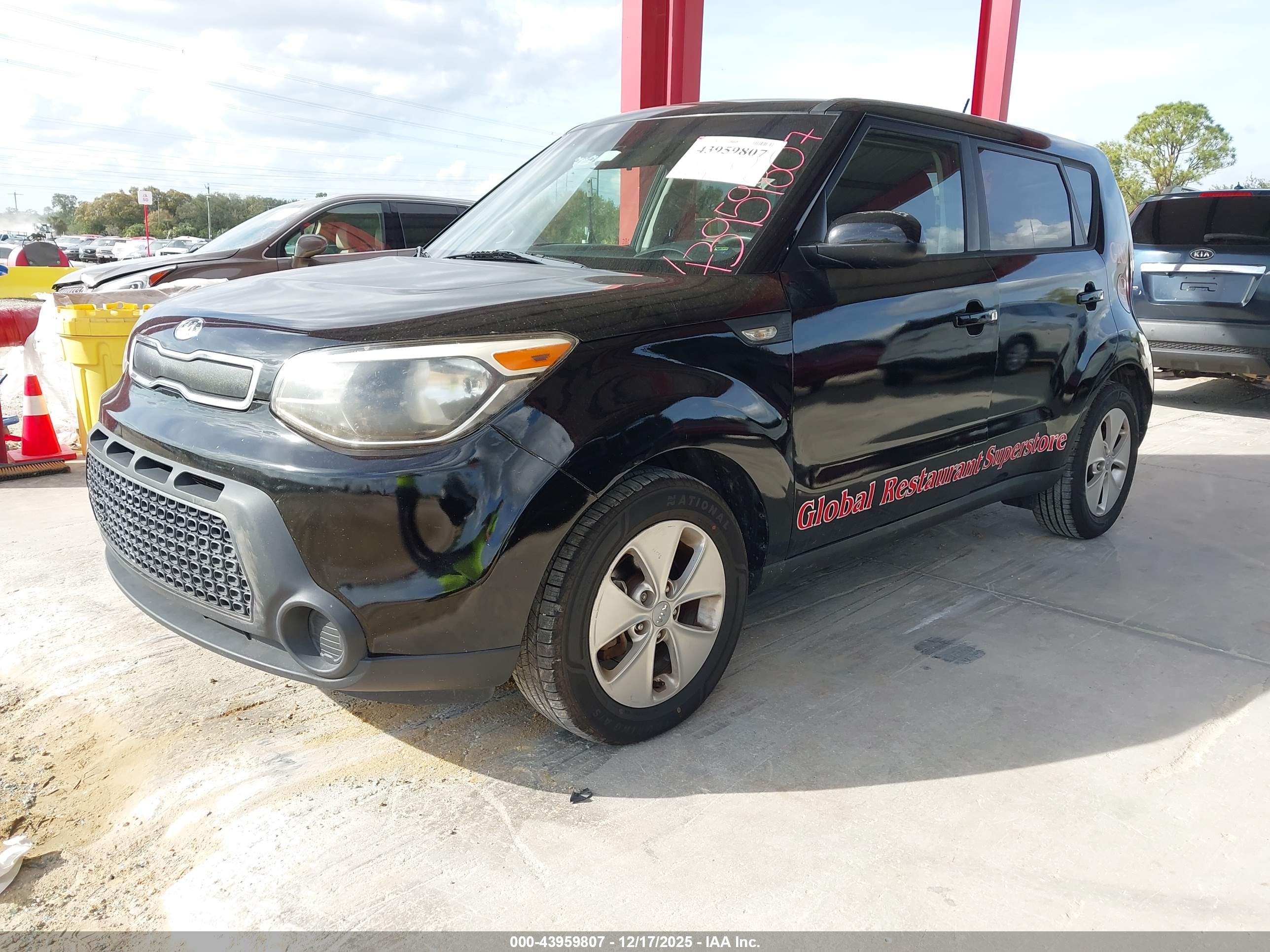 KIA SOUL image 2