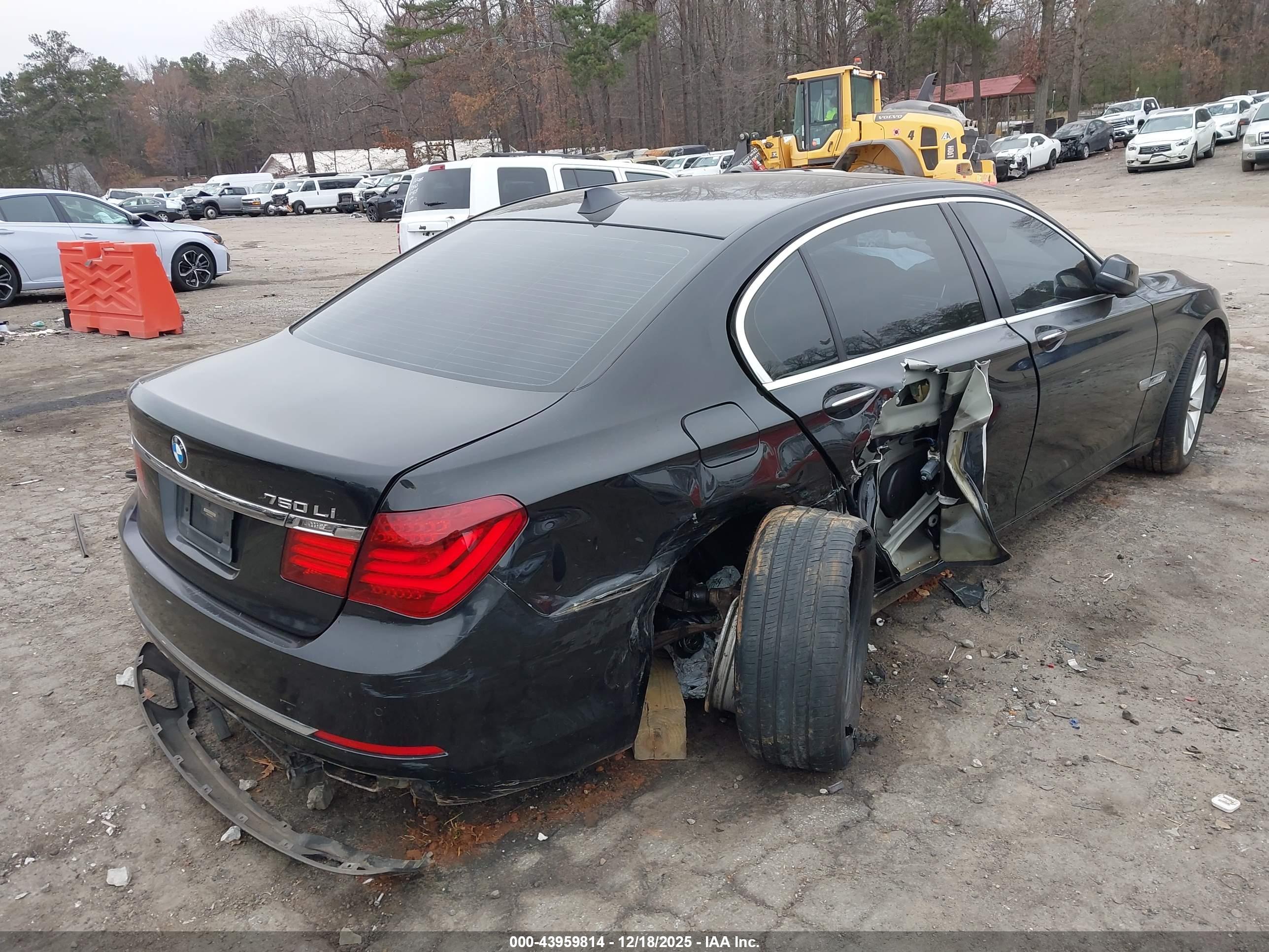 BMW 740LI image 6