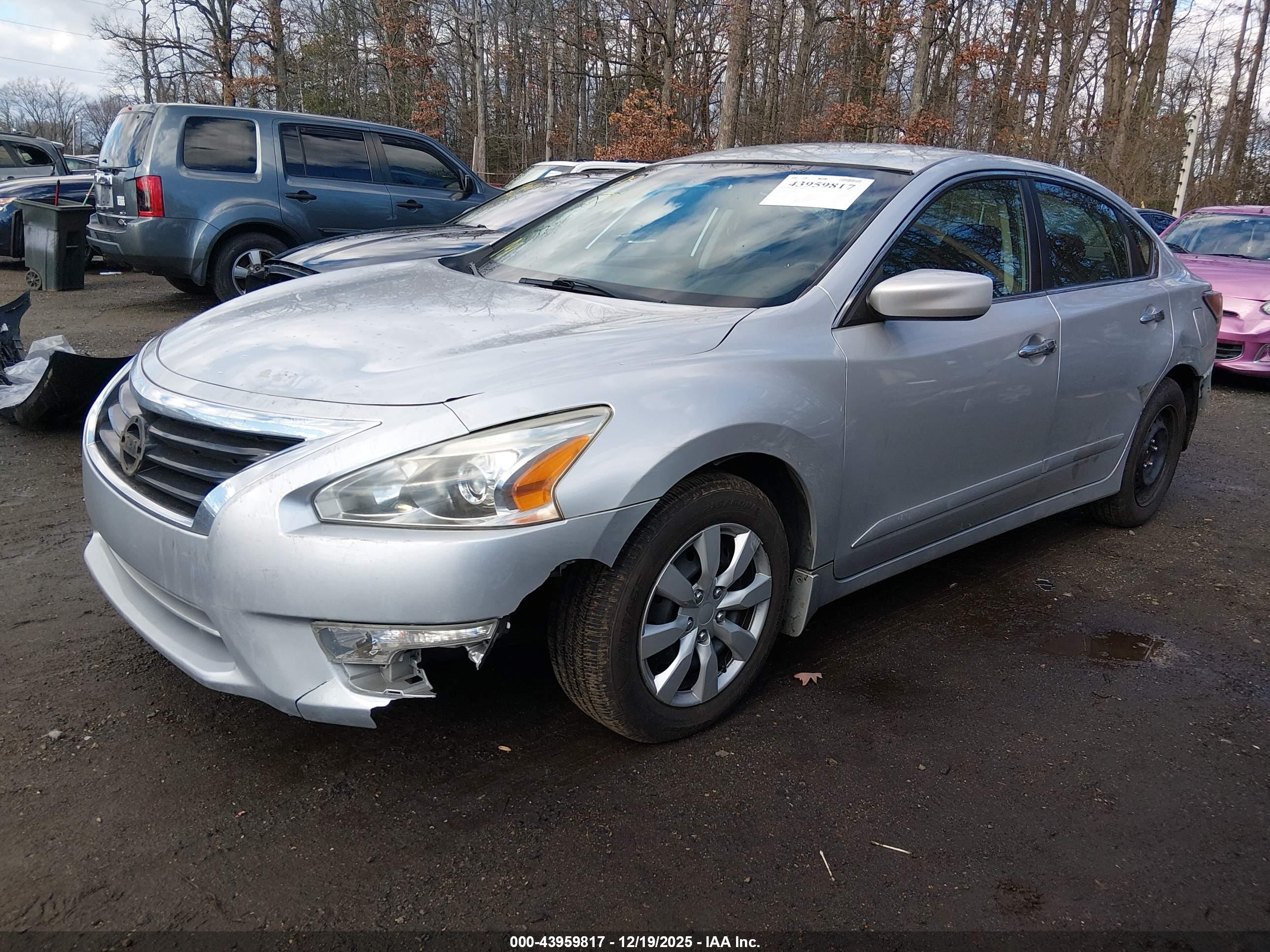 NISSAN ALTIMA image 2