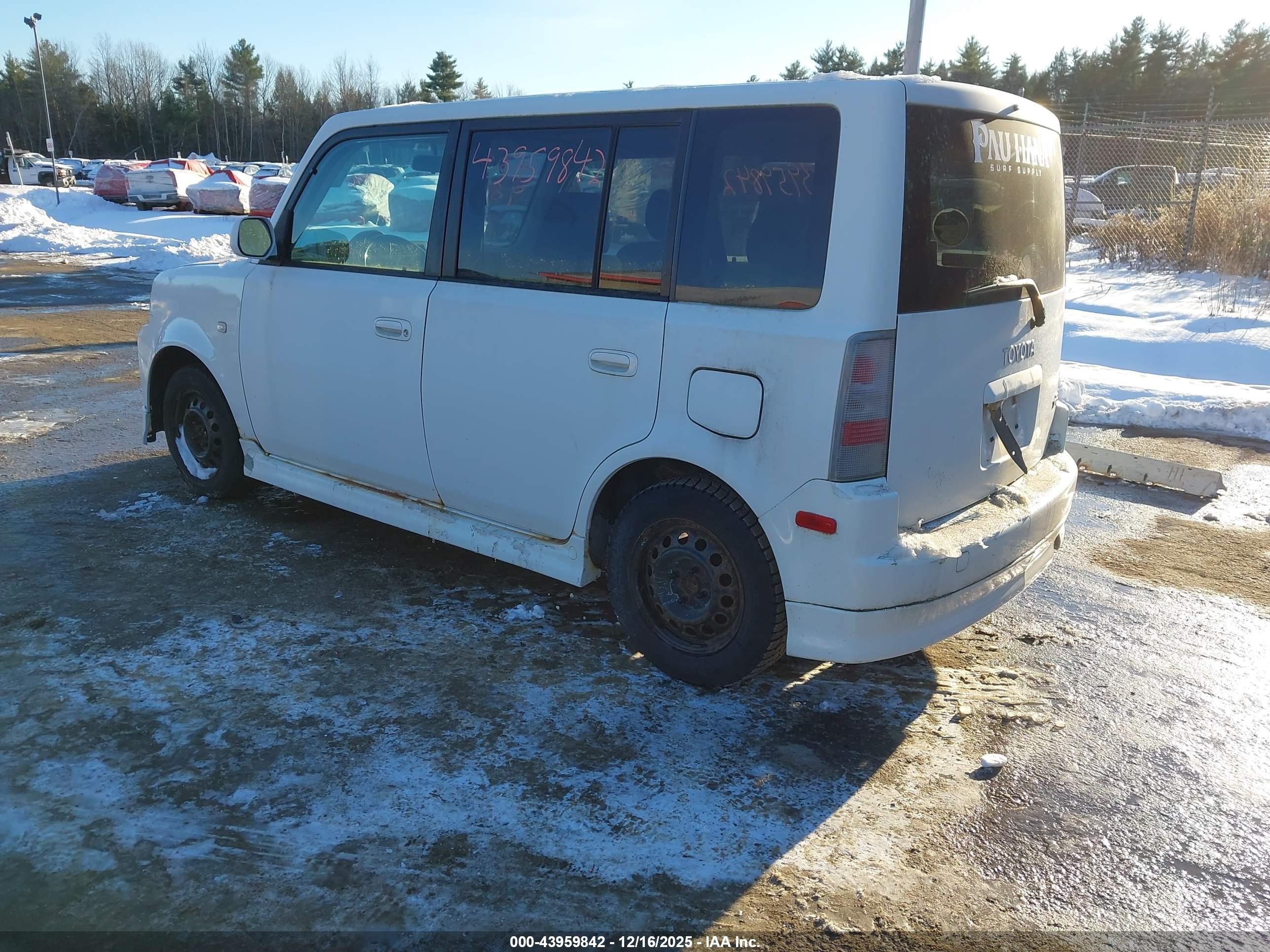 SCION XB image 3