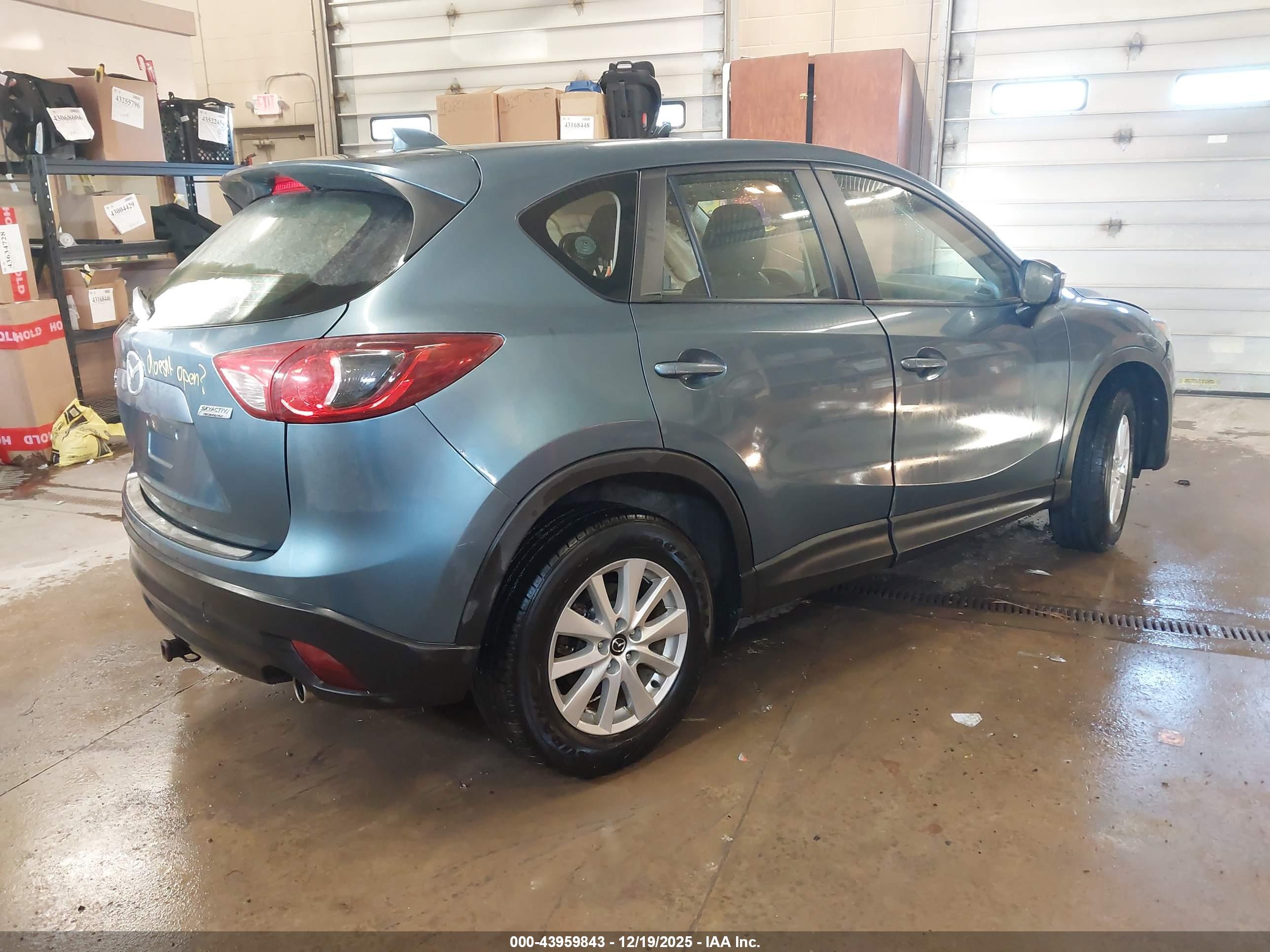 MAZDA CX-5 image 4