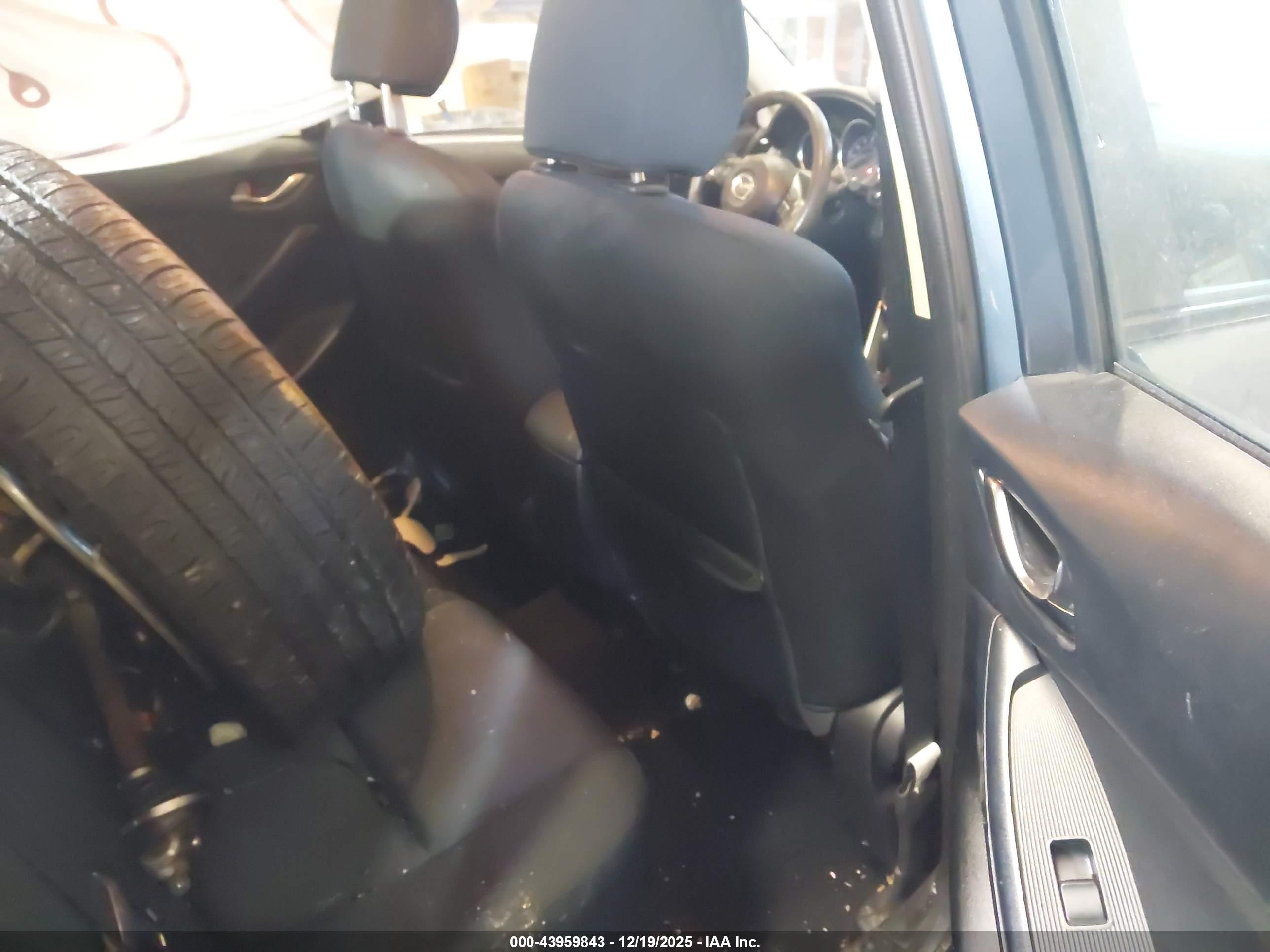 MAZDA CX-5 image 8