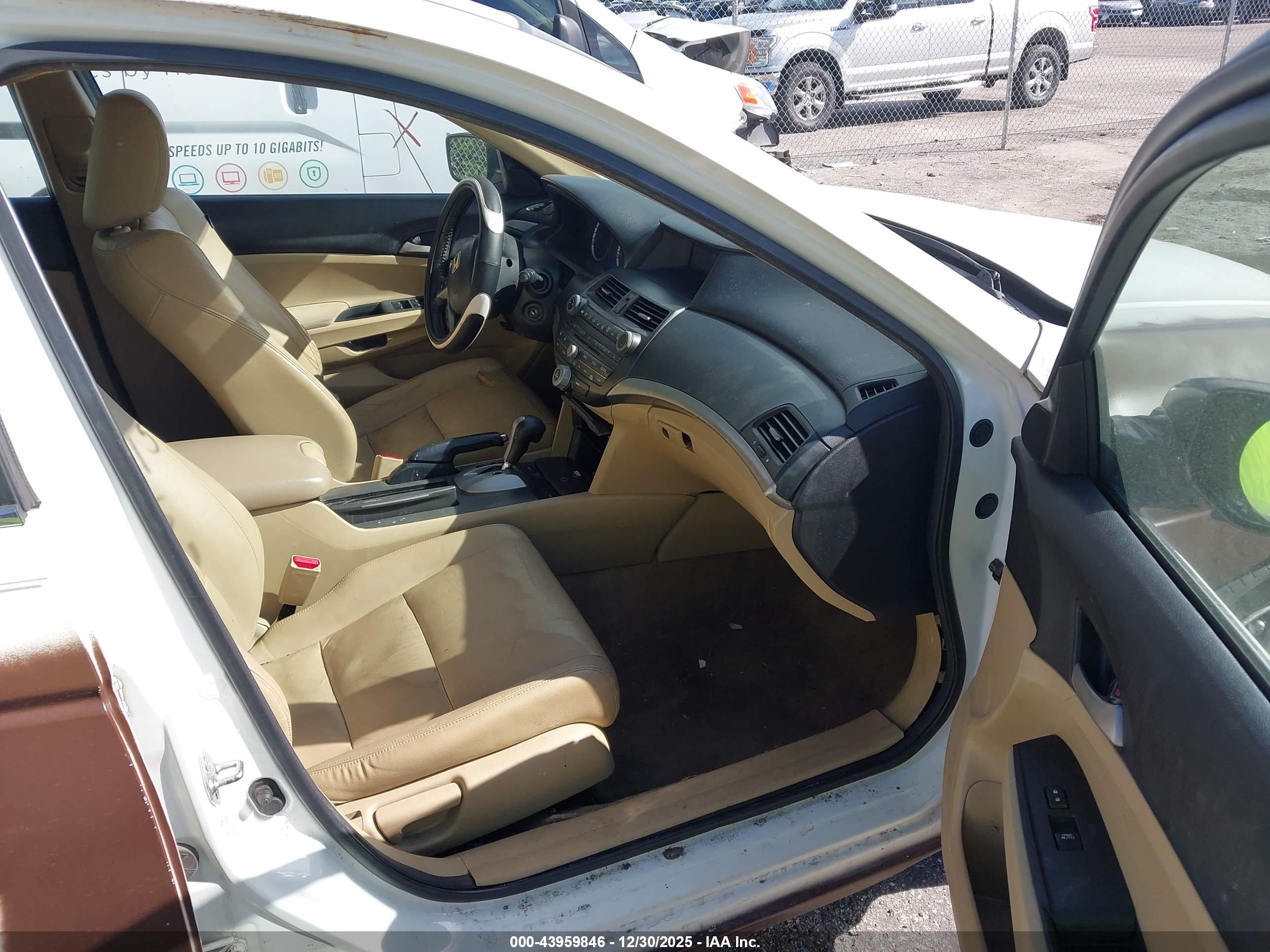 HONDA ACCORD image 5