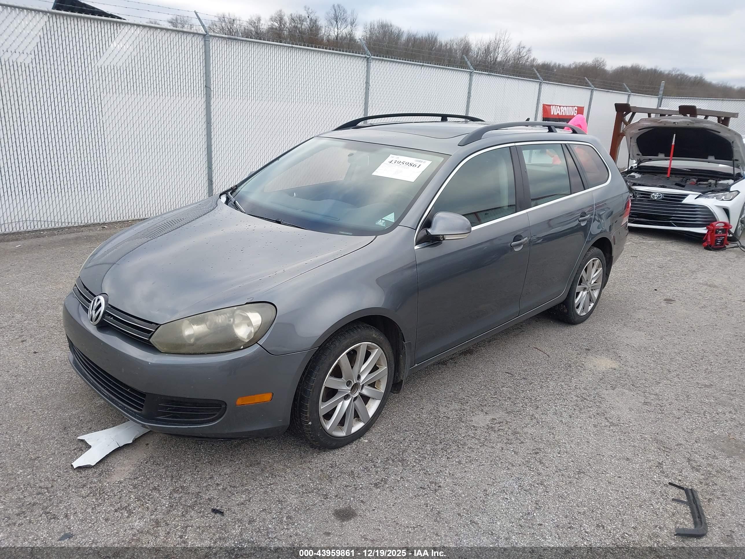 VOLKSWAGEN JETTA image 2