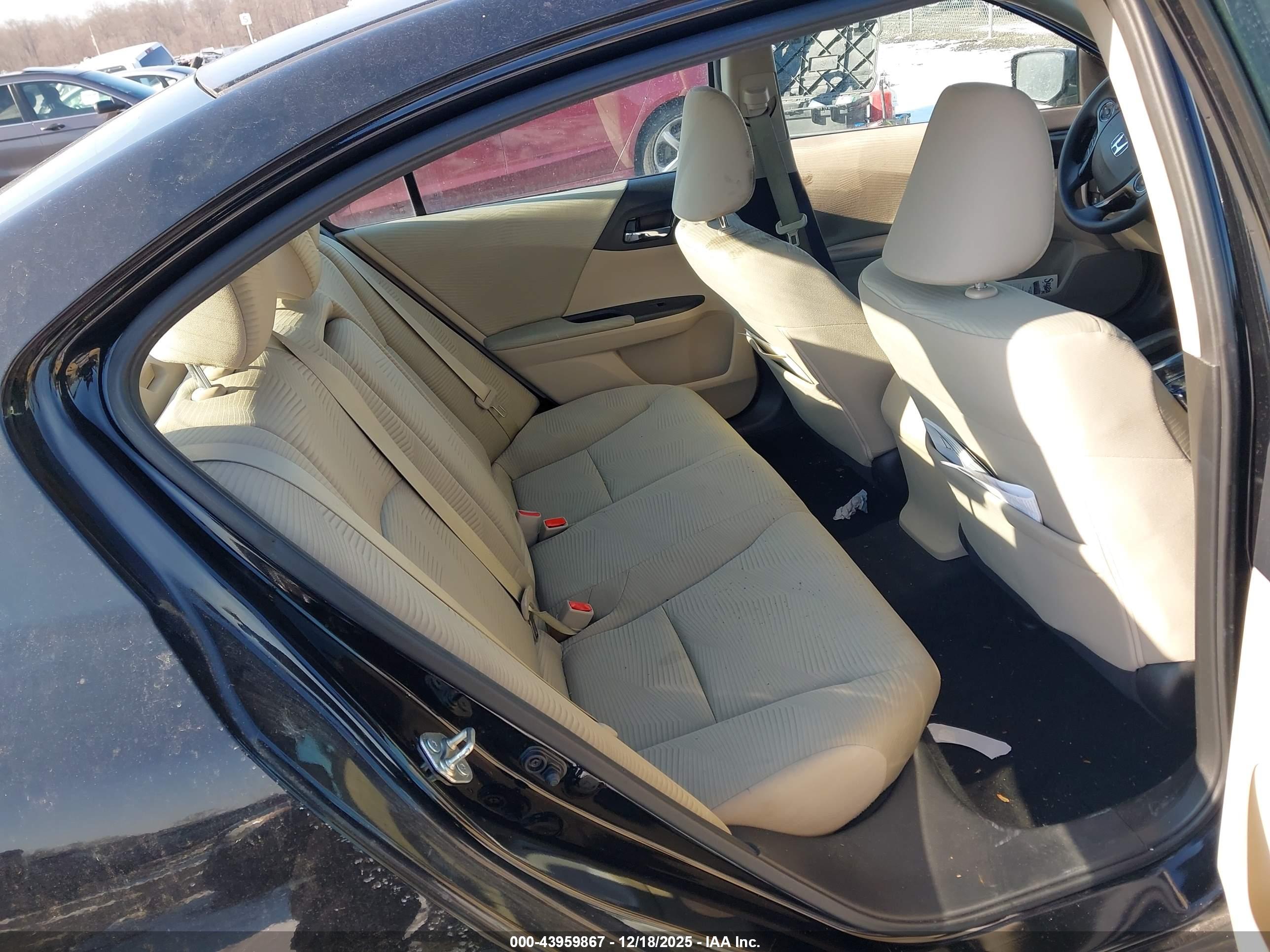 HONDA ACCORD image 8