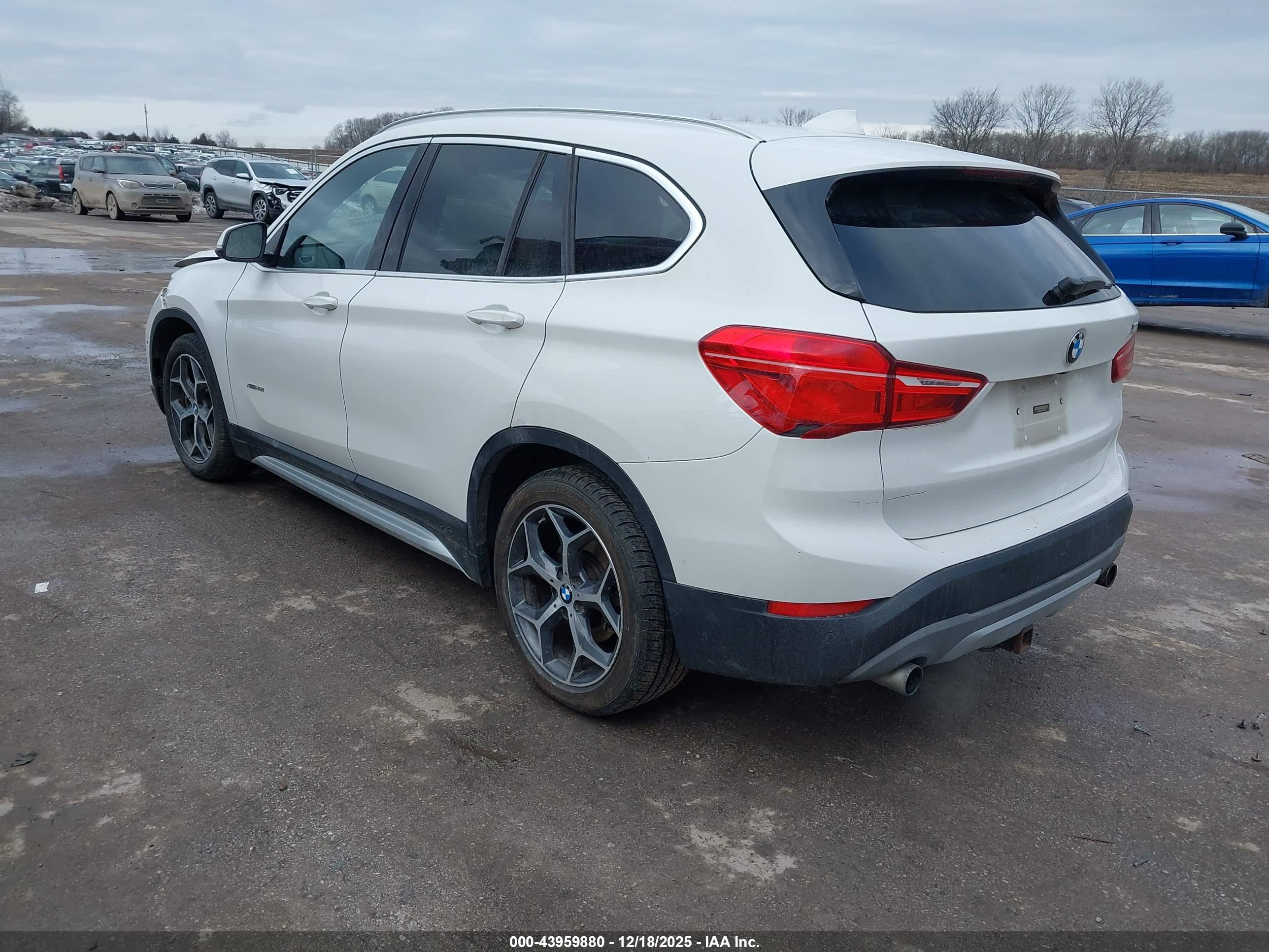 BMW X1 image 3
