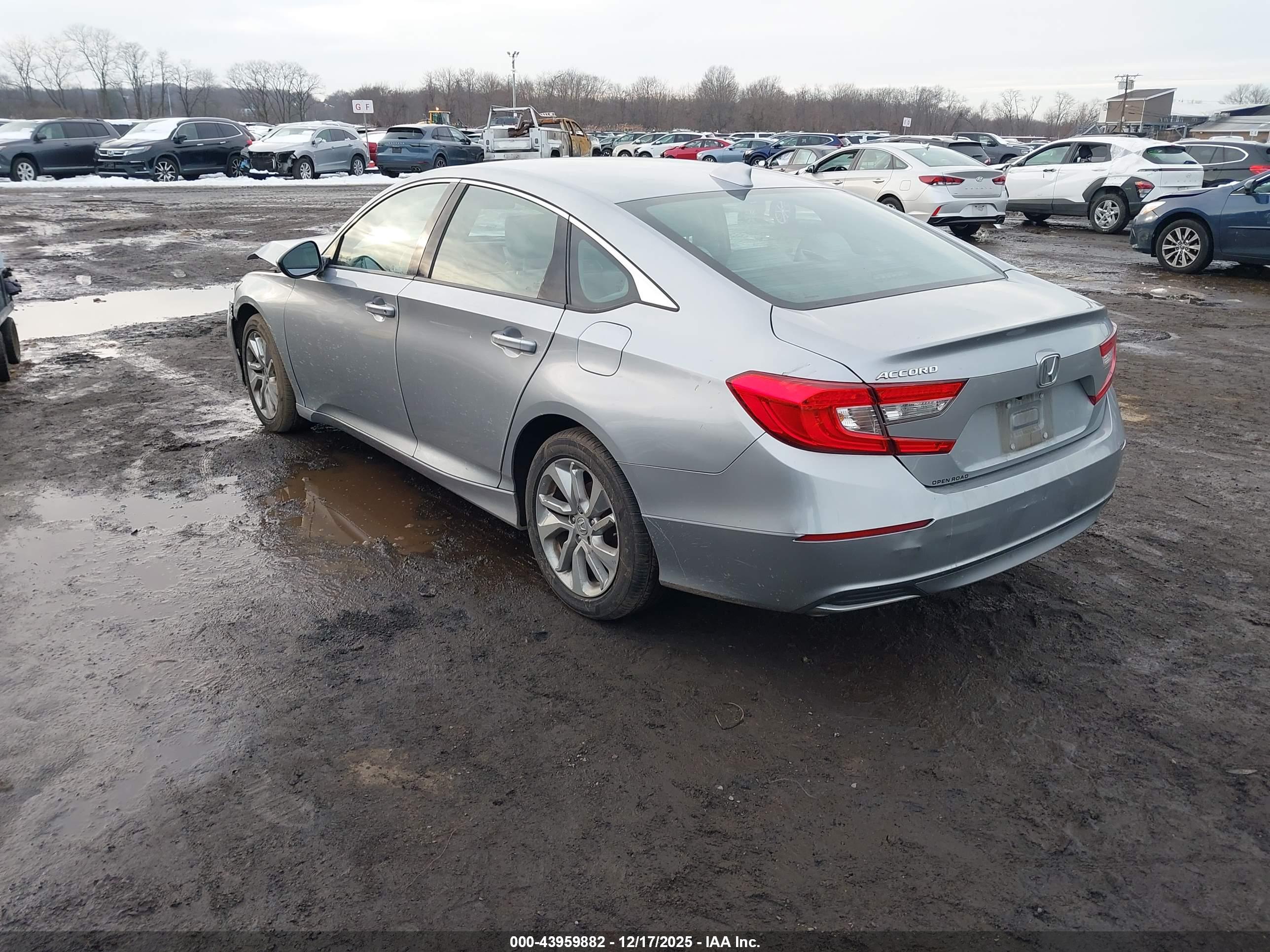 HONDA ACCORD image 3