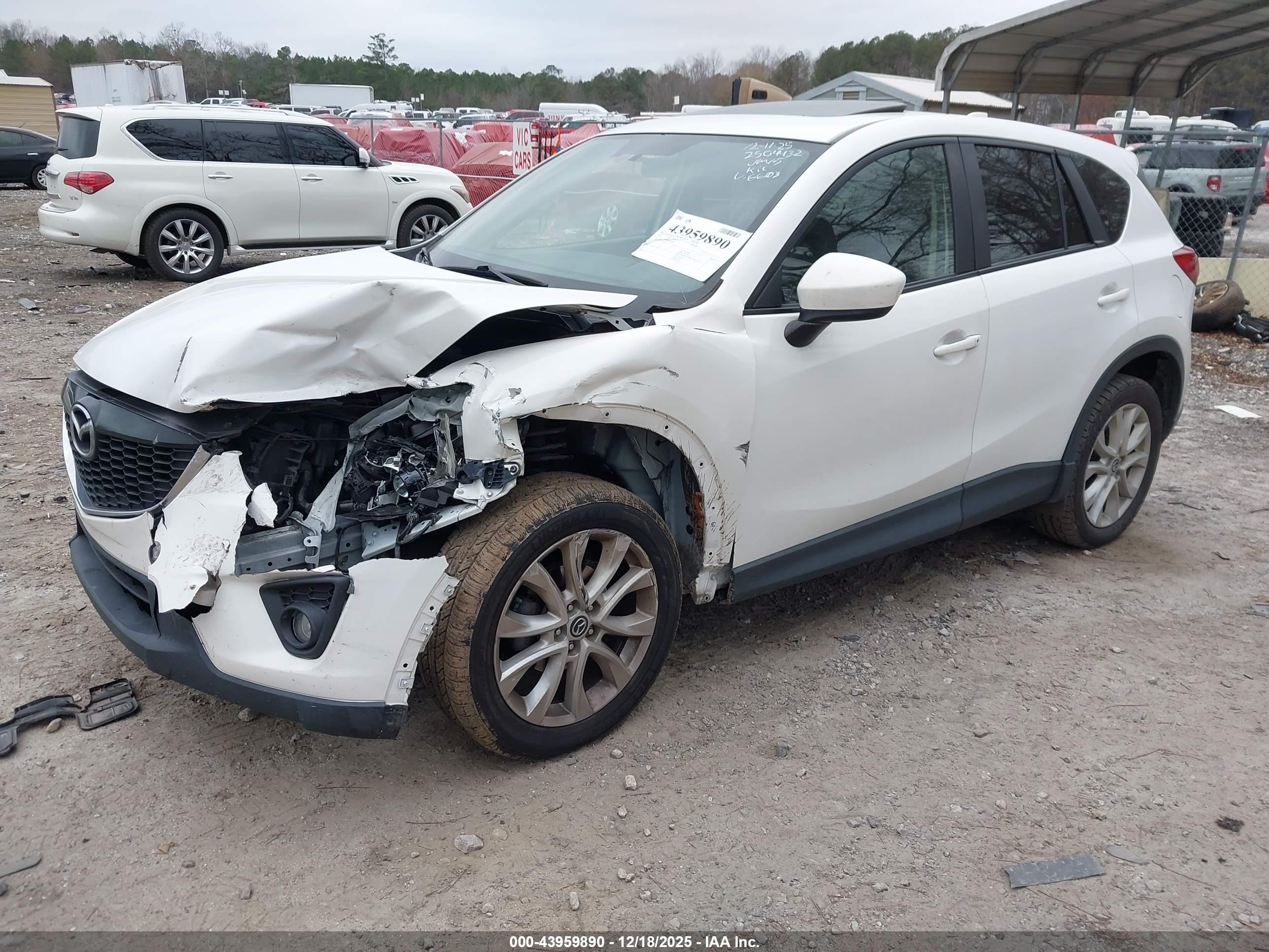 MAZDA CX-5 image 2