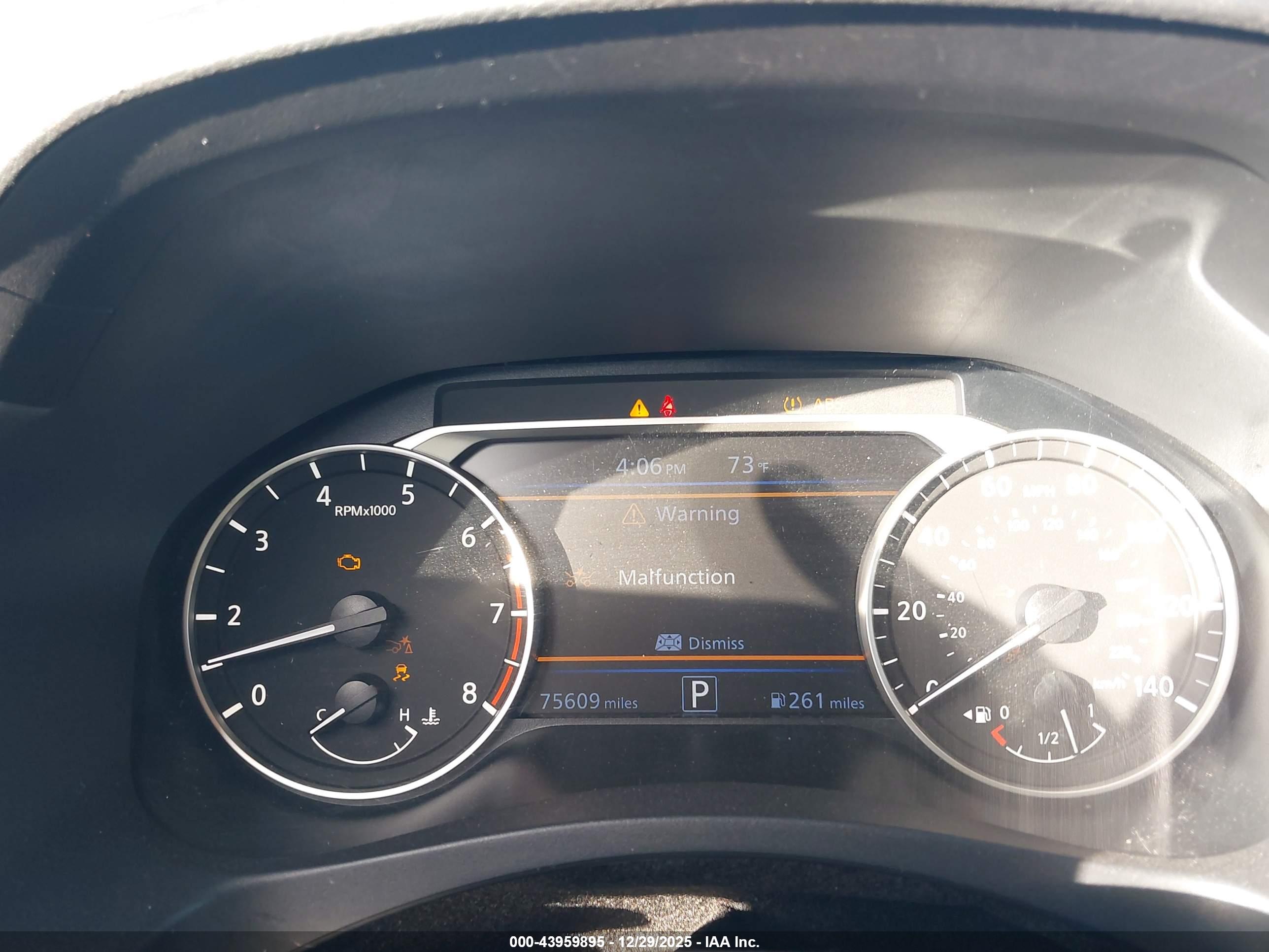NISSAN ALTIMA image 7