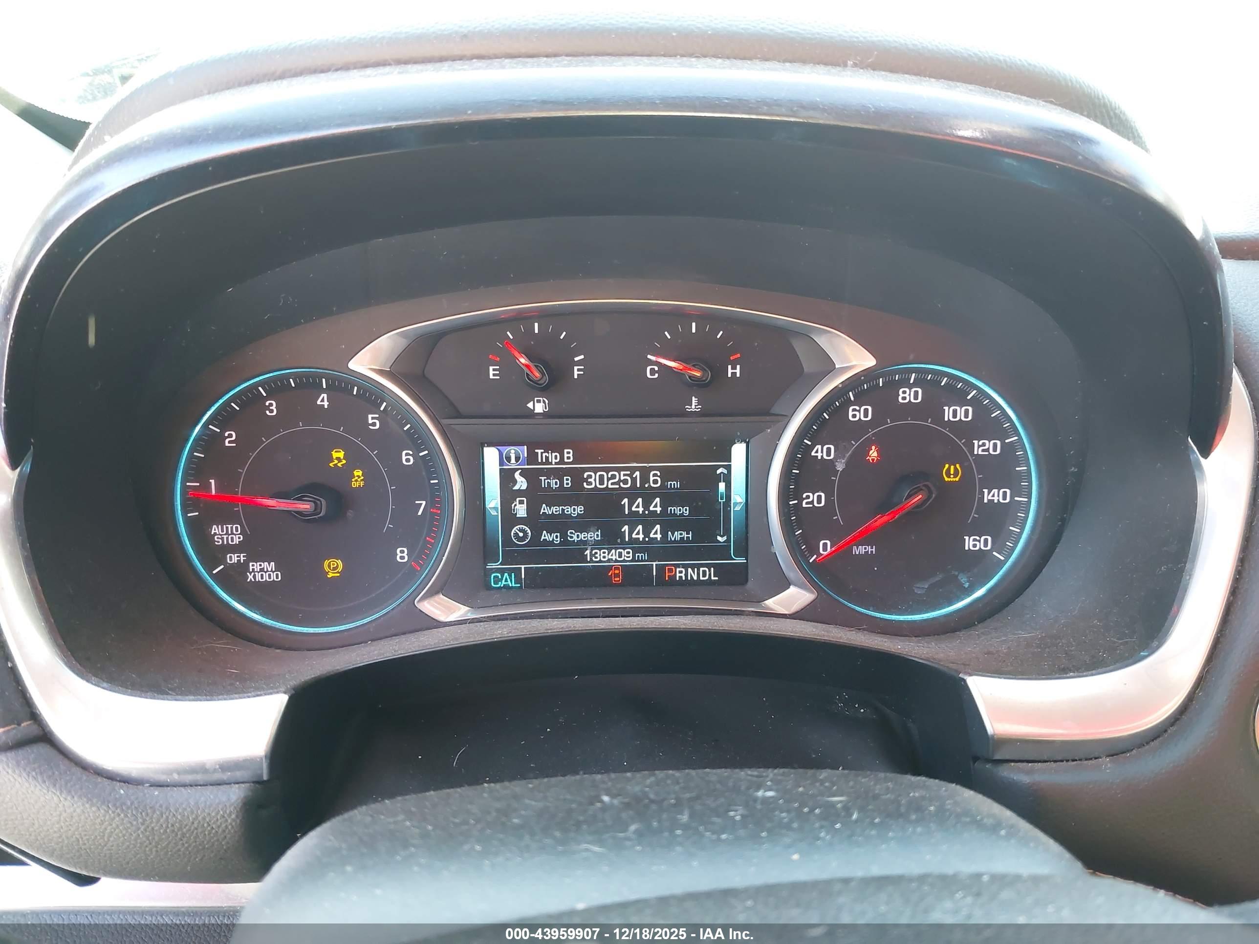 CHEVROLET TRAVERSE image 7