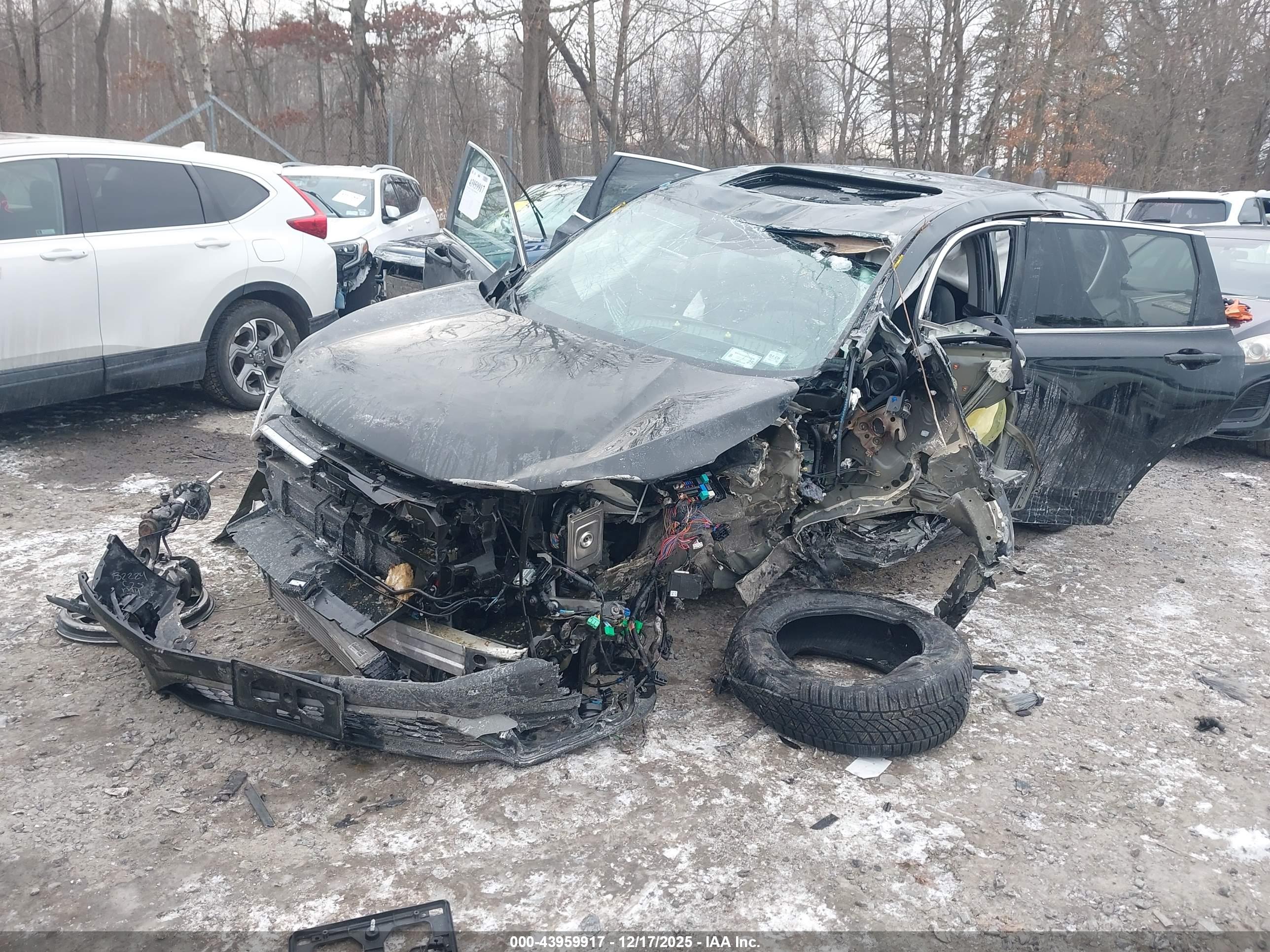 HONDA CR-V image 2
