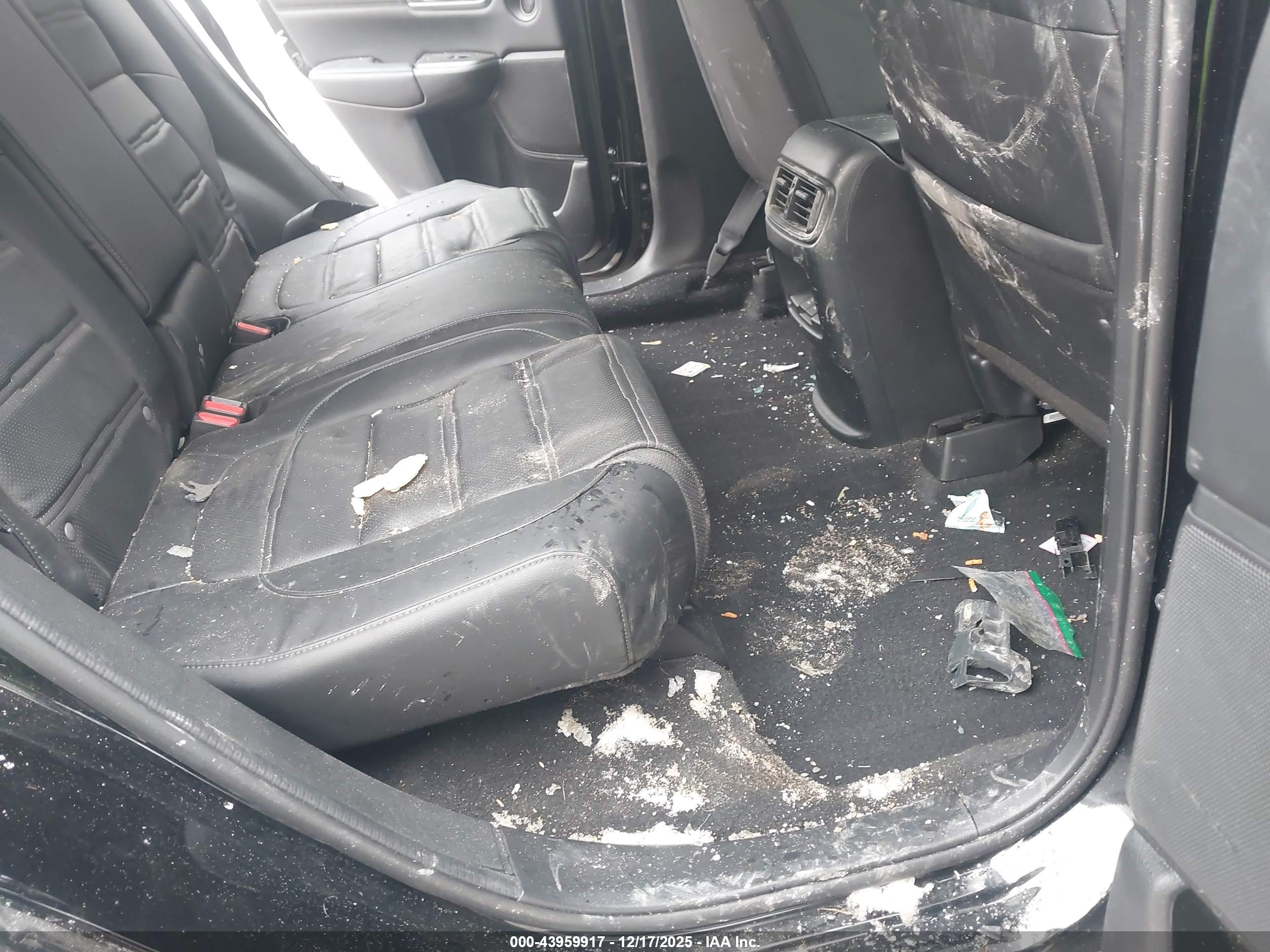HONDA CR-V image 8