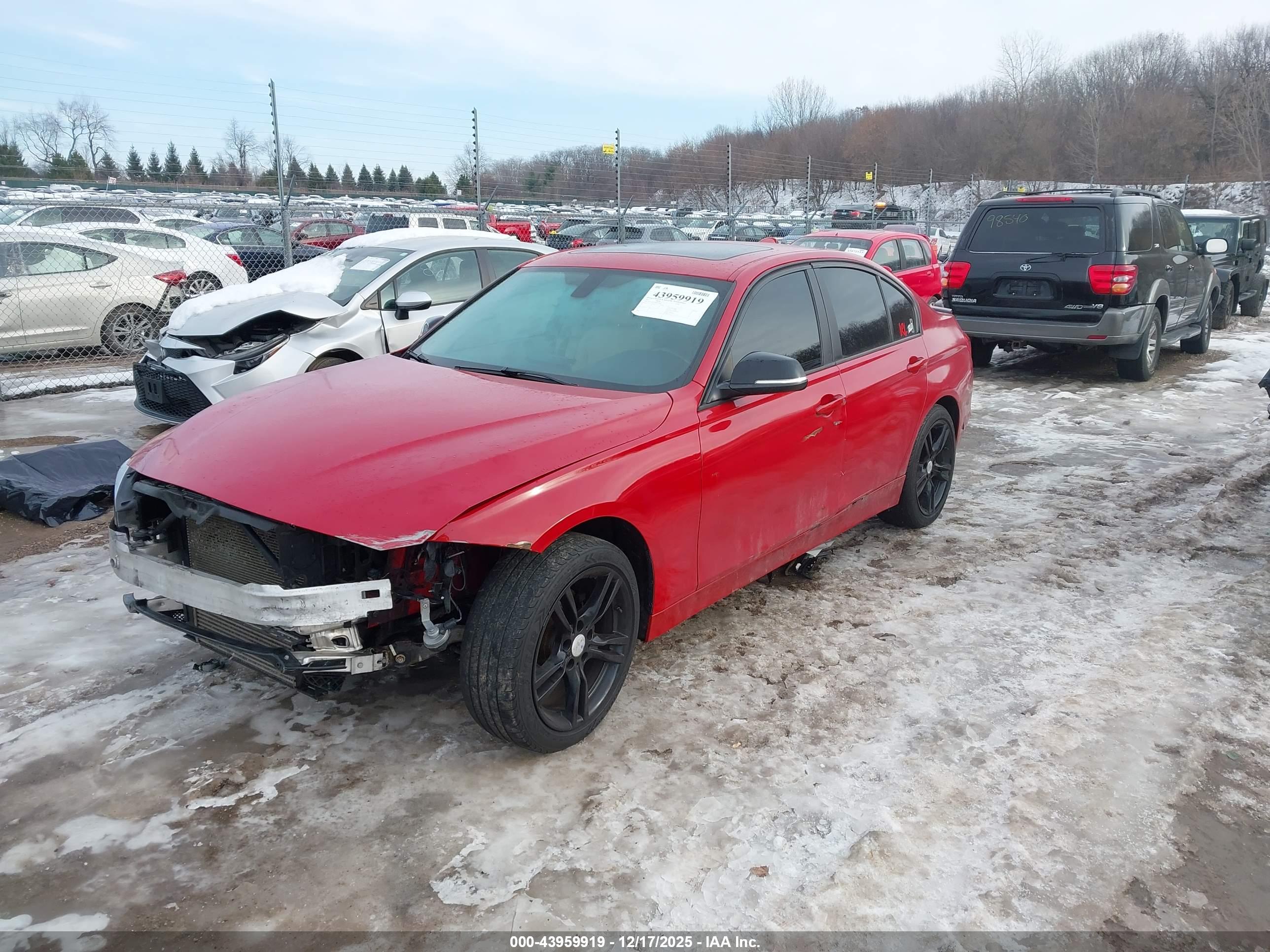 BMW 328I image 2