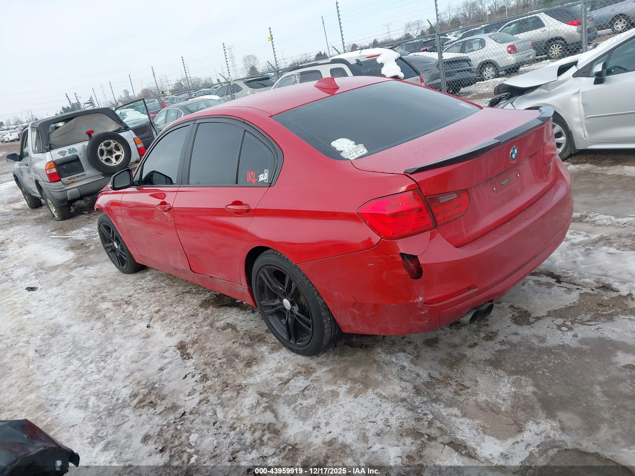 BMW 328I image 3