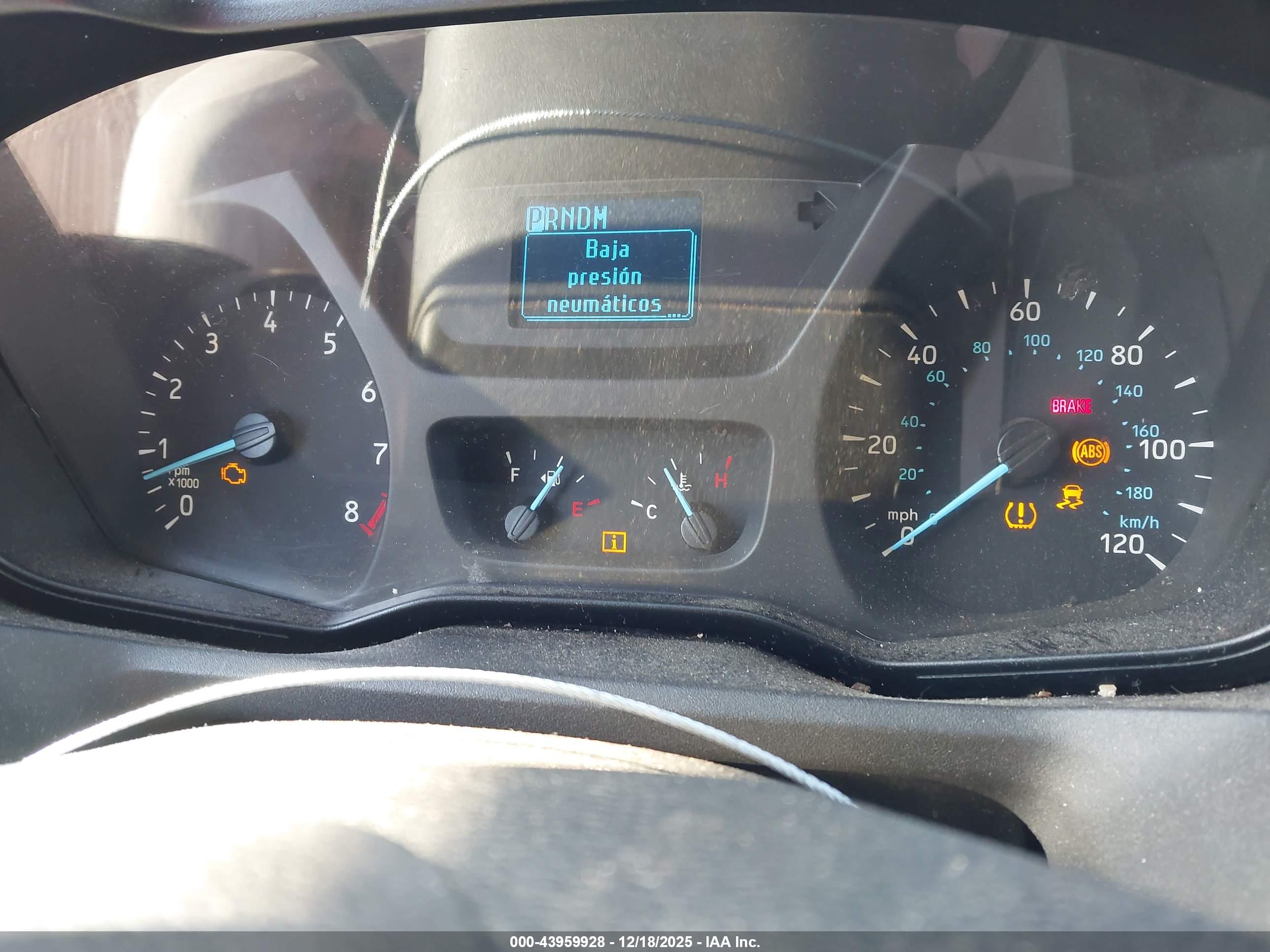 FORD TRANSIT-250 image 7