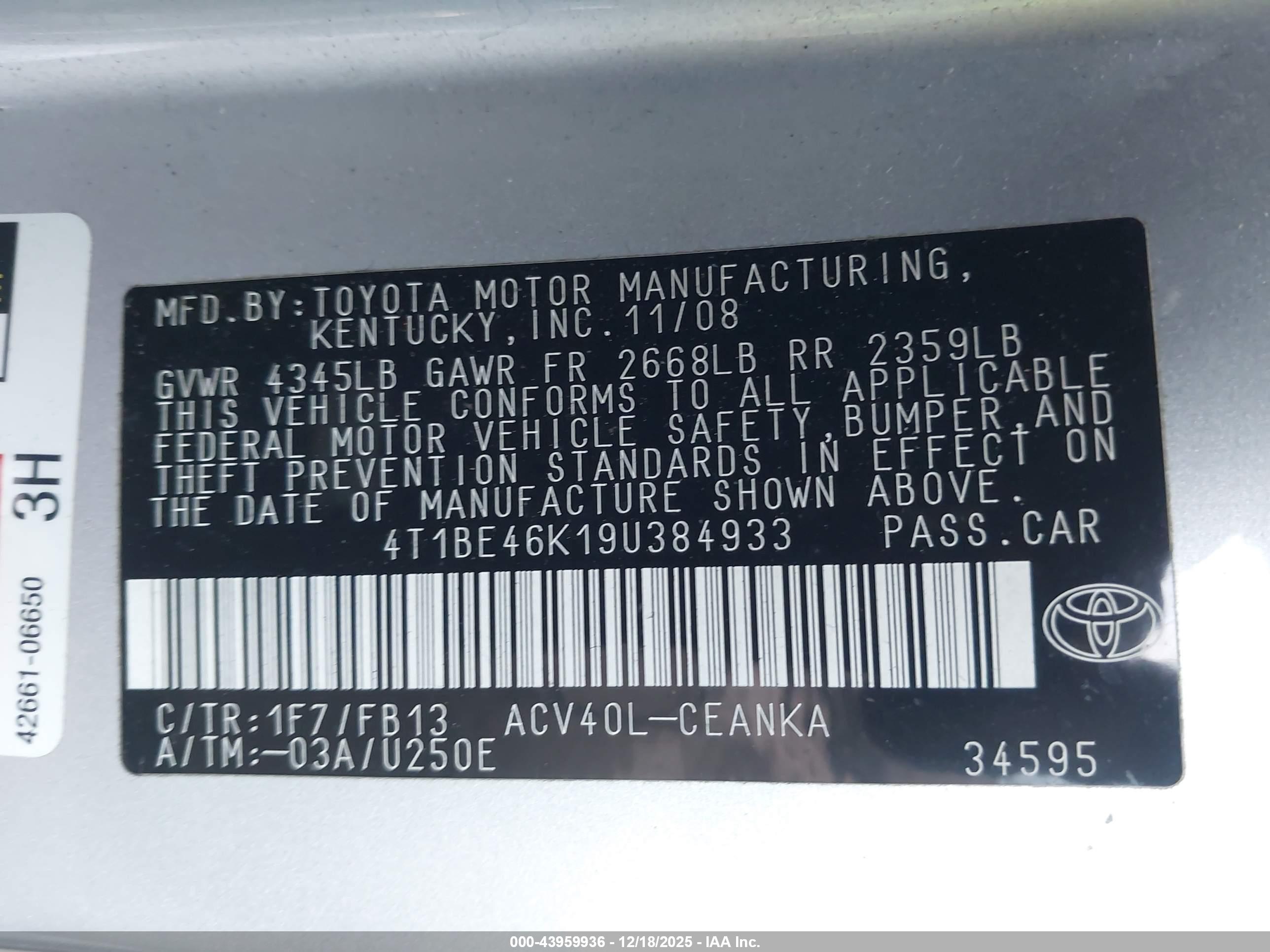 TOYOTA CAMRY image 9