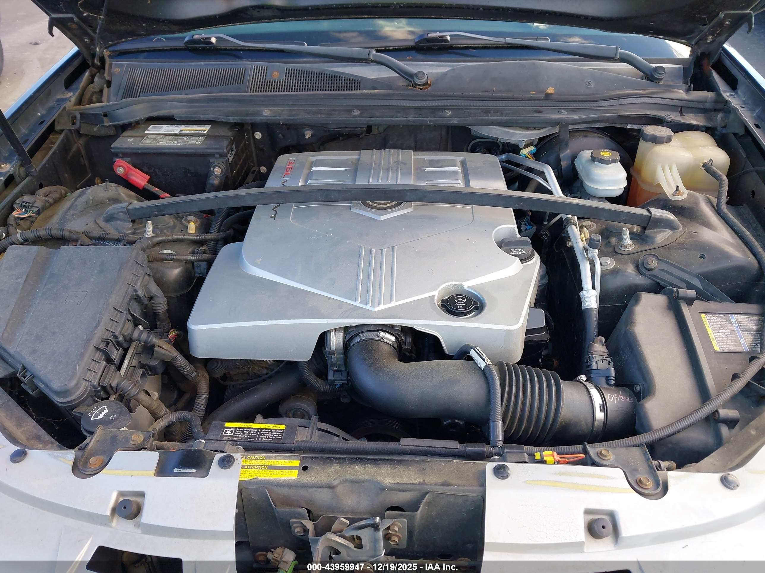 CADILLAC SRX image 10