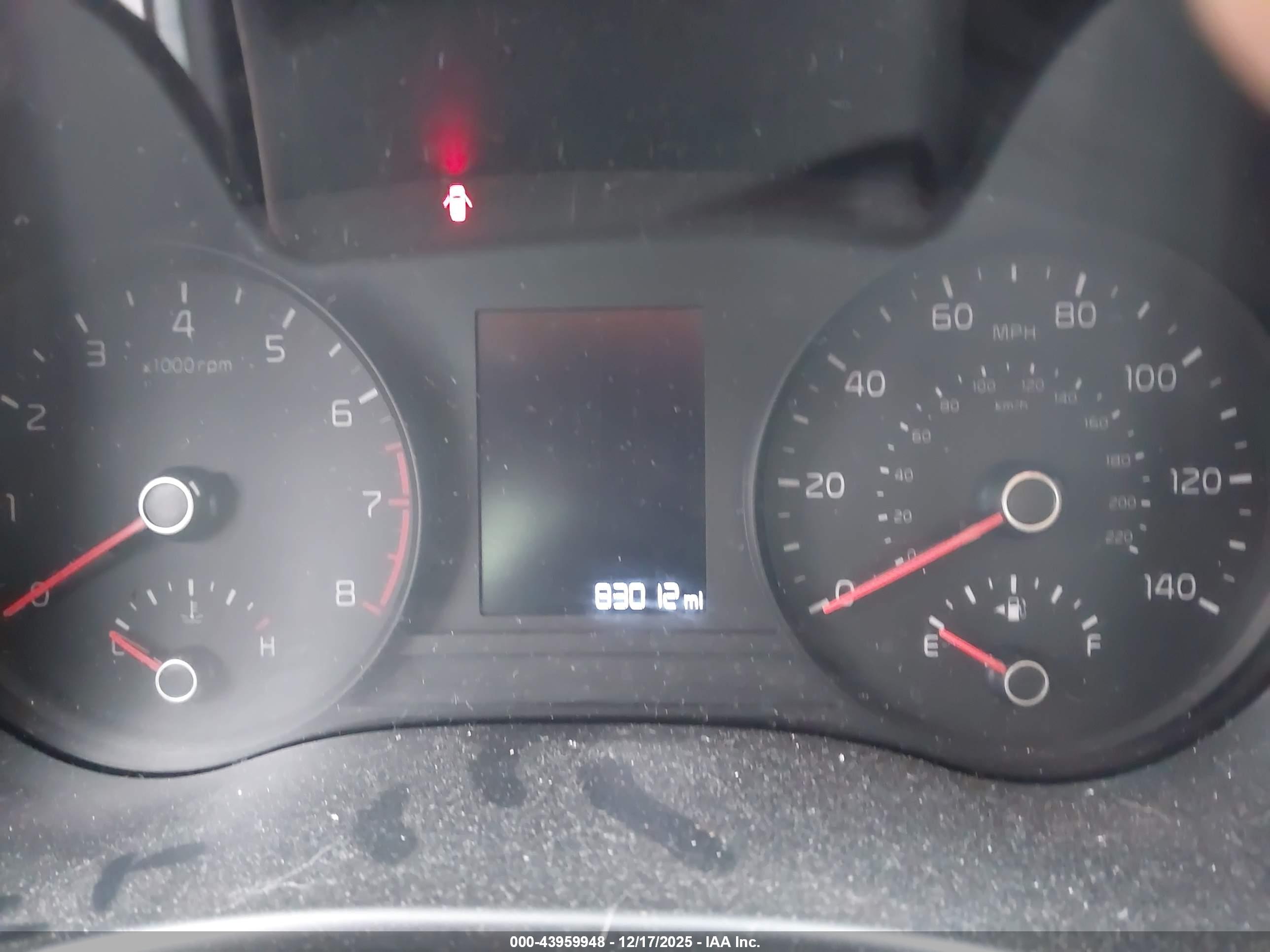 KIA RIO image 7