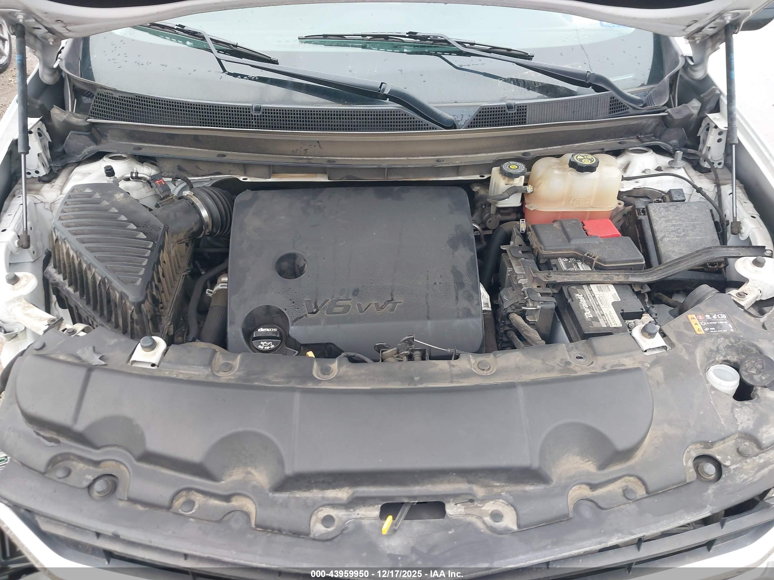 CHEVROLET TRAVERSE image 10