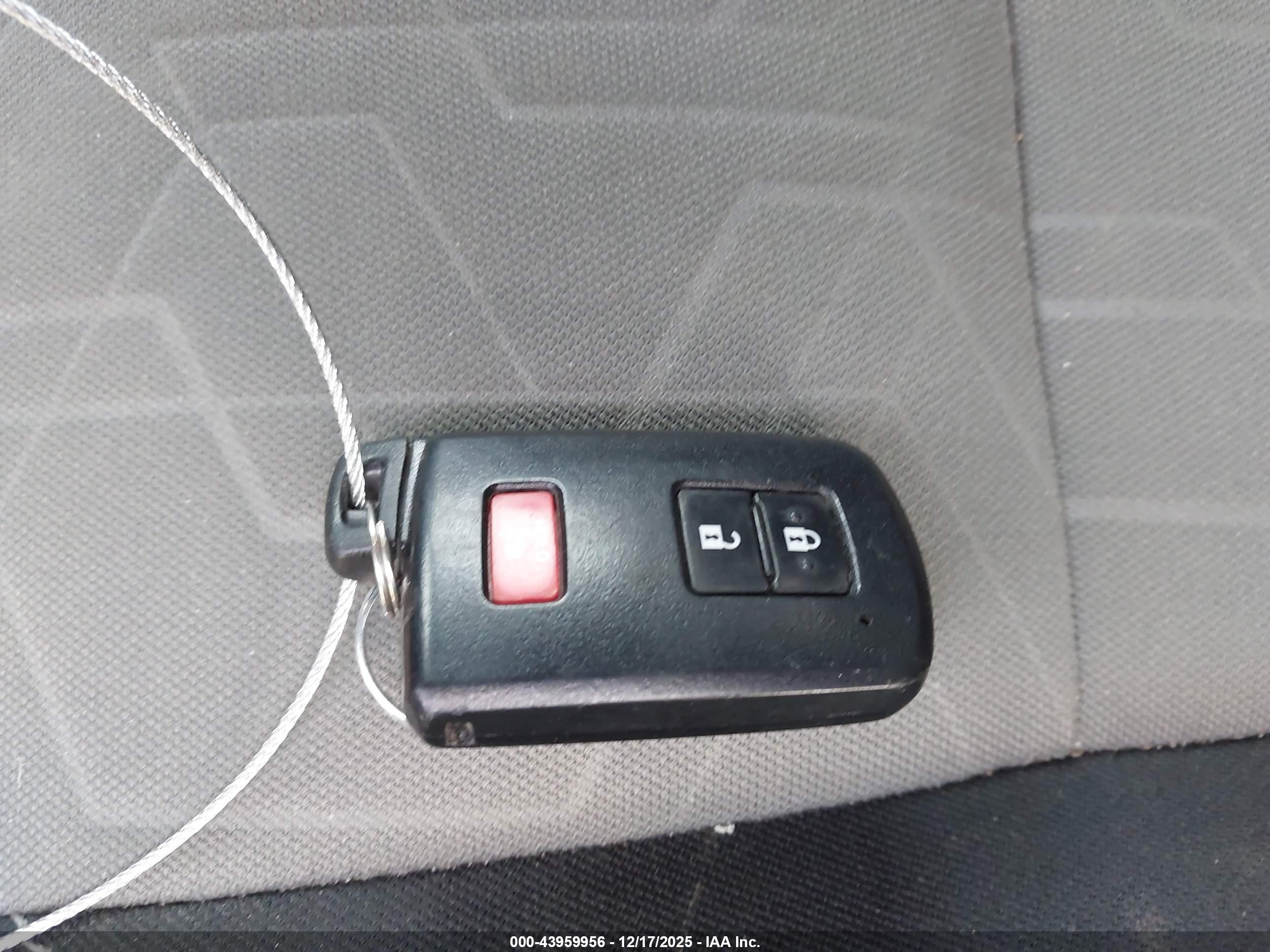TOYOTA TACOMA image 11