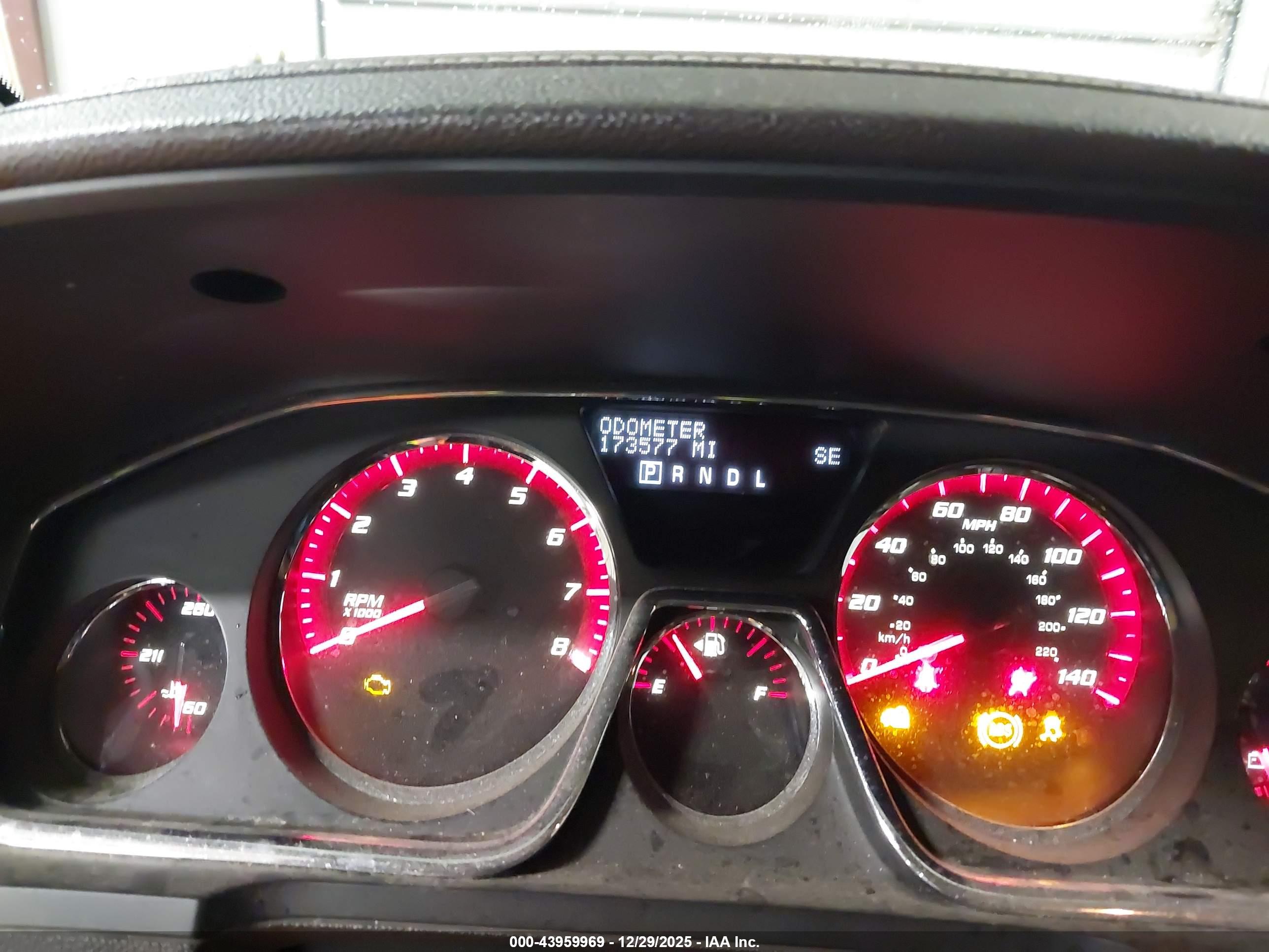 GMC ACADIA image 7