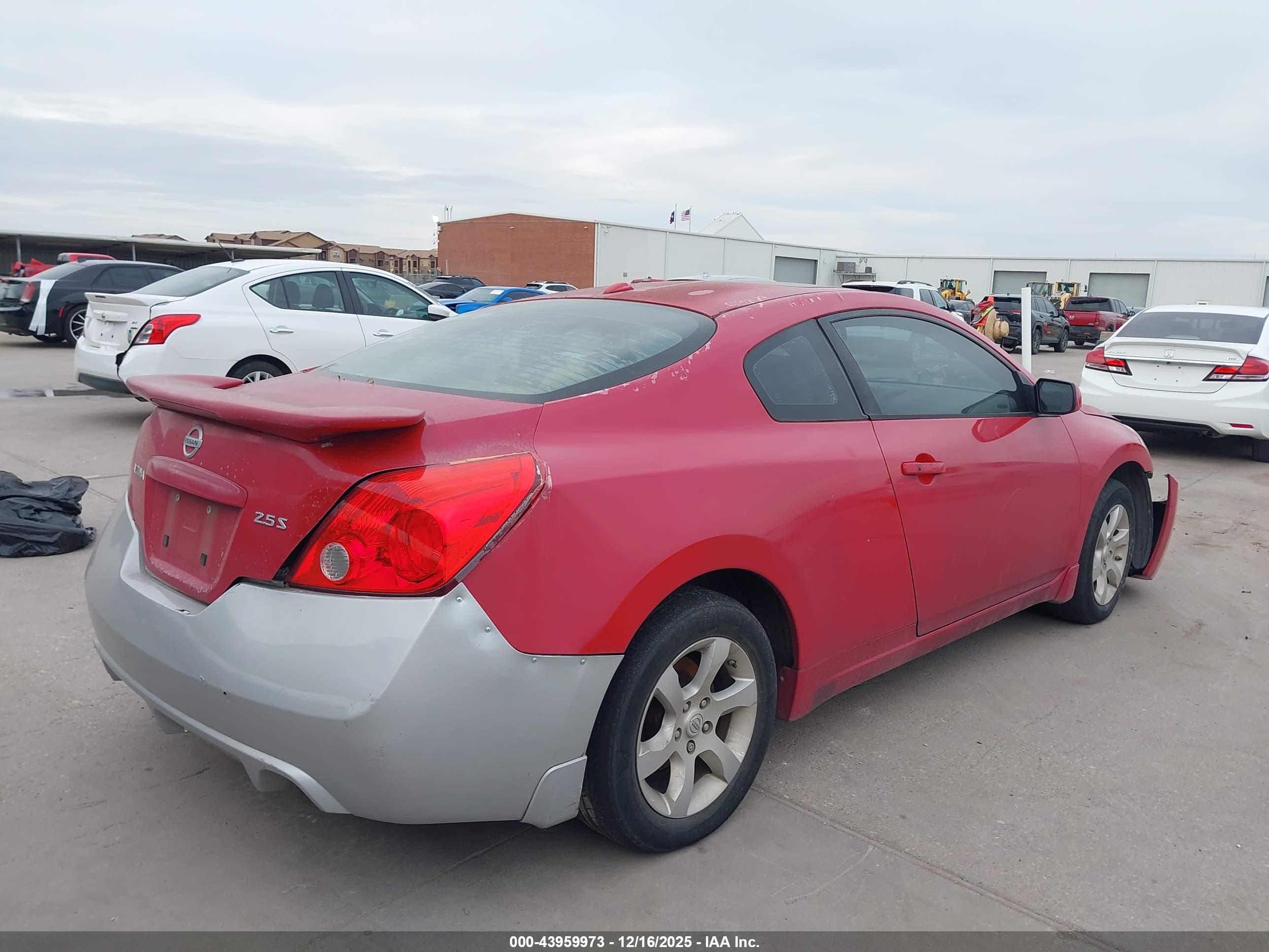 NISSAN ALTIMA image 4