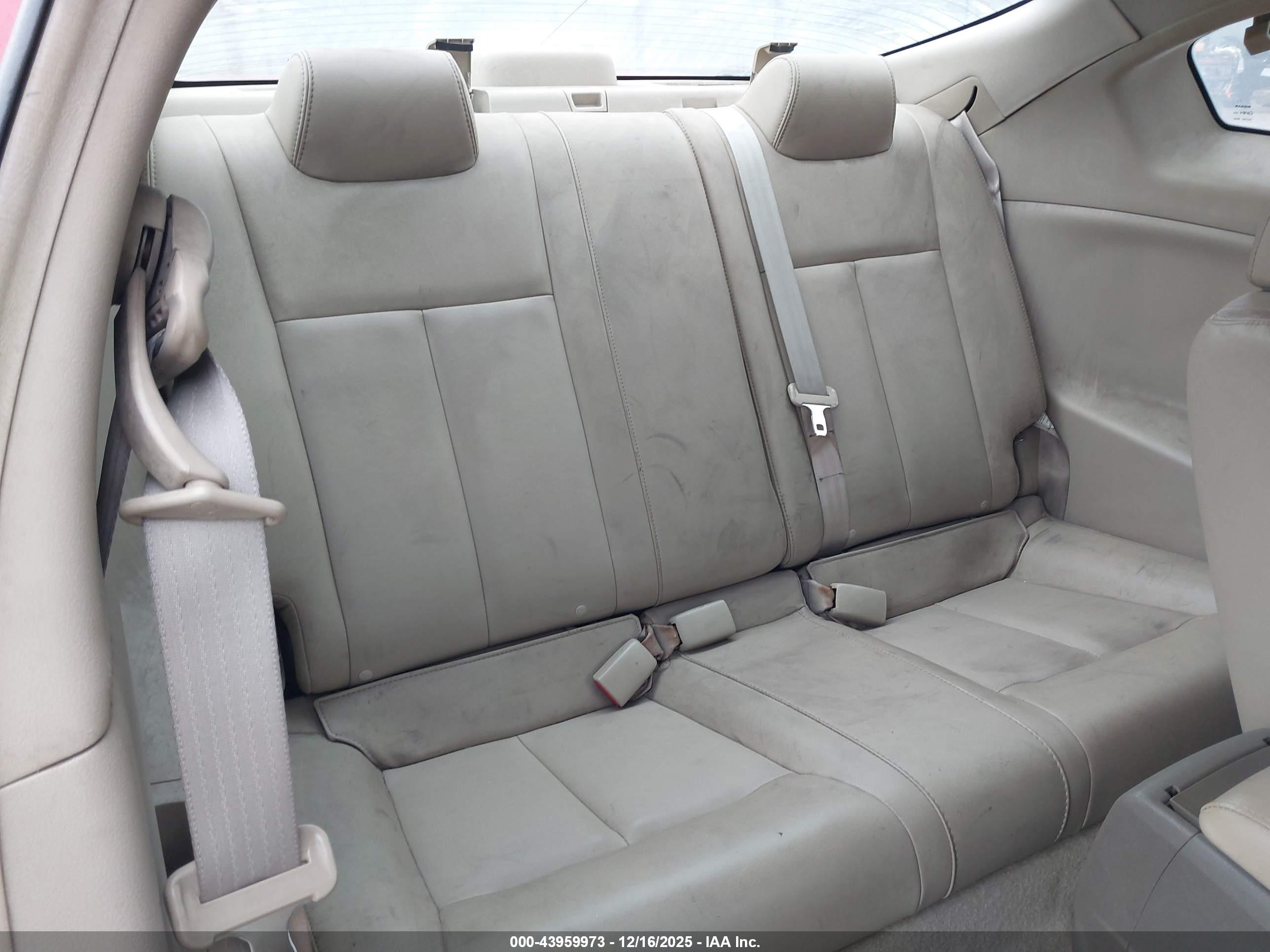 NISSAN ALTIMA image 8
